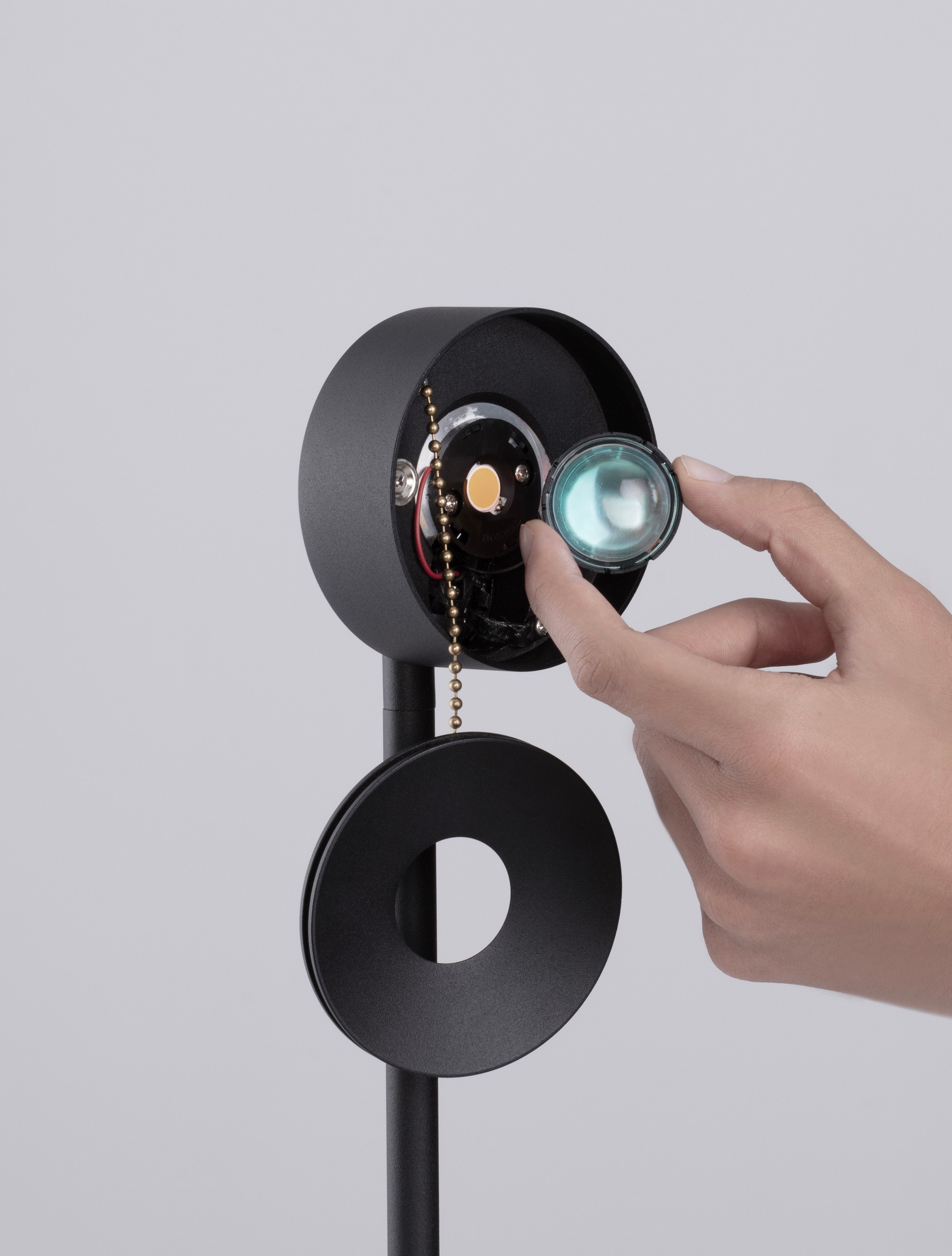 IRIDA