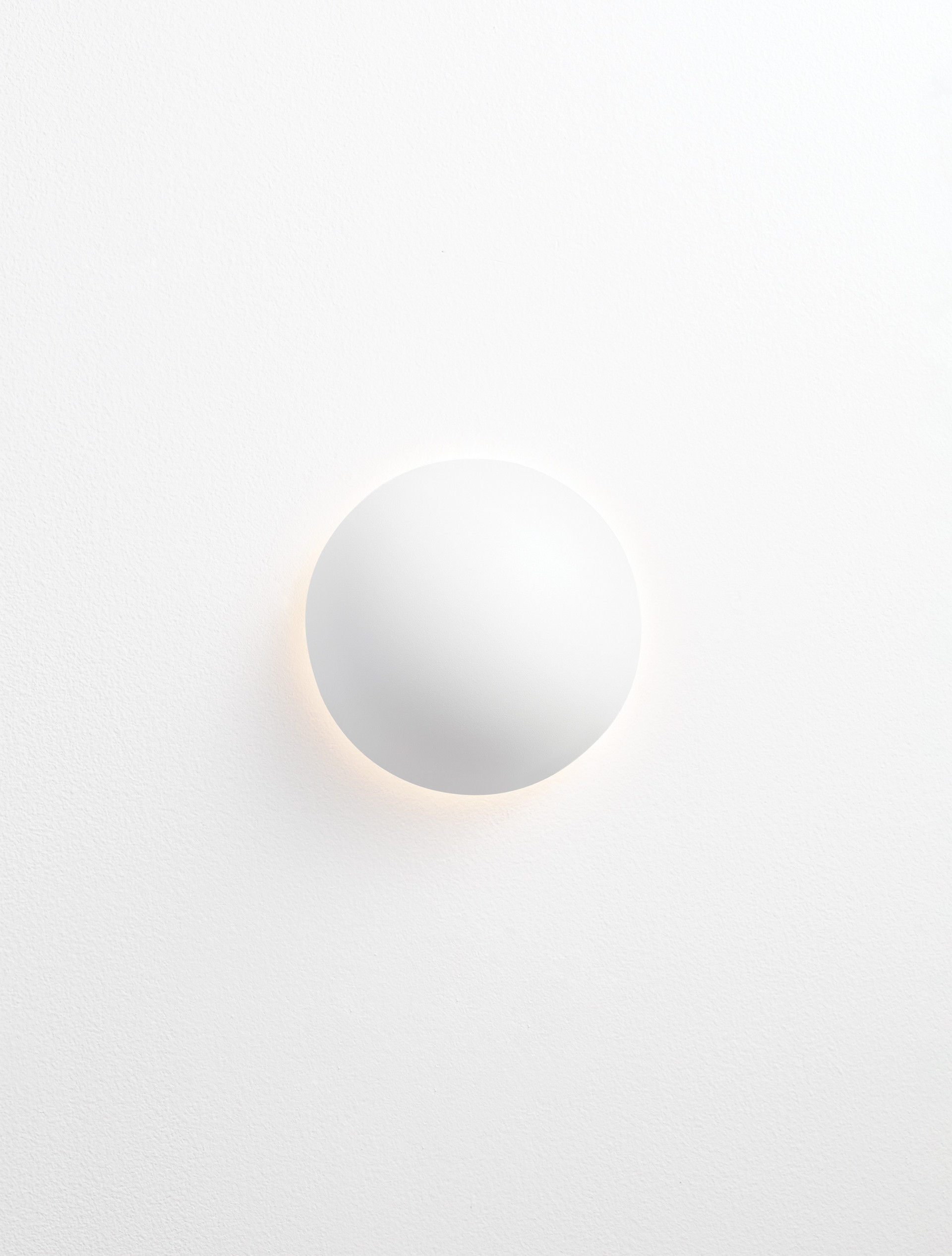 IONA | W 5 D 12.5 cm | 3 W | 3000 K | 119 lm | IP20 | White | Aluminum