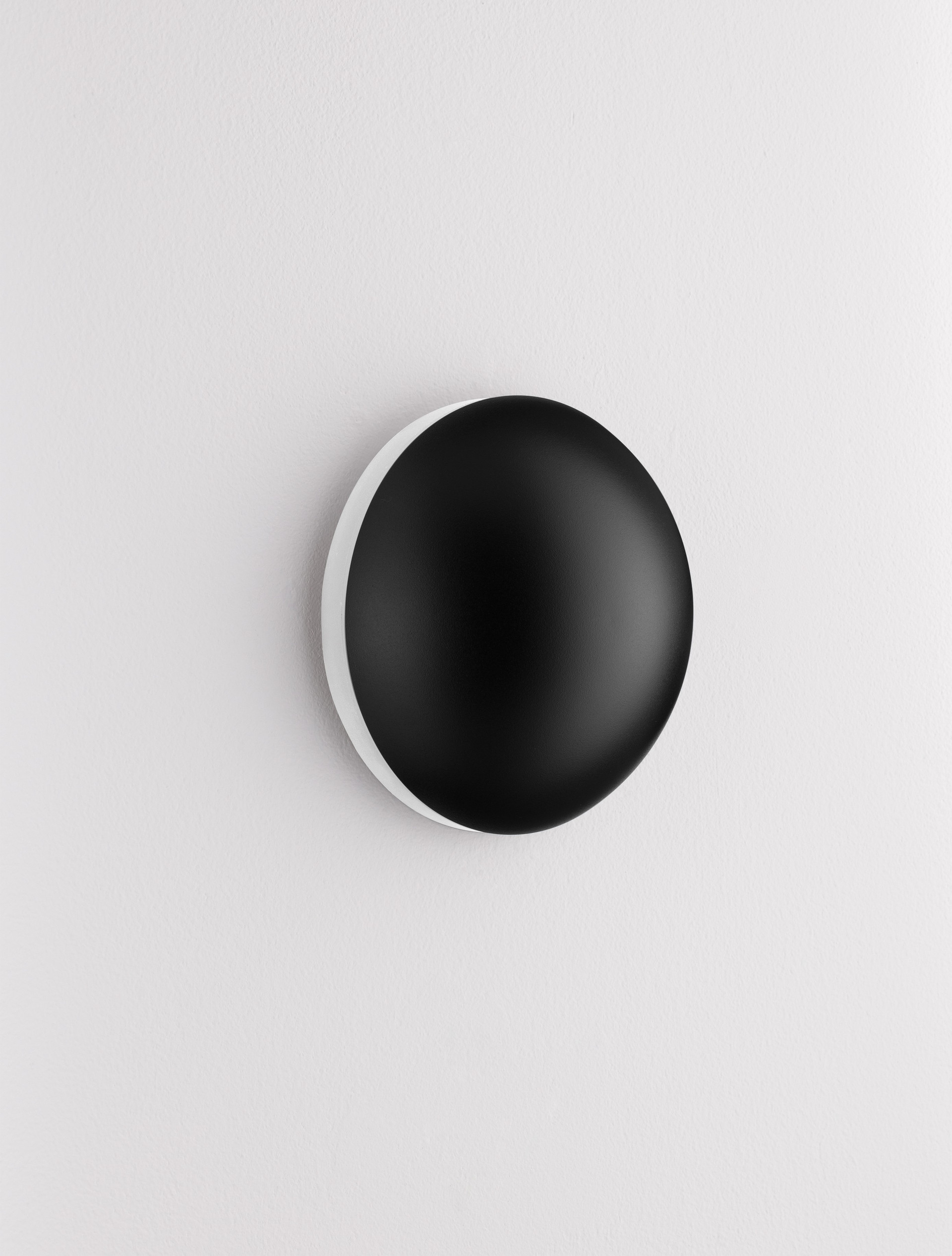 IONA | W 5 D 12.5 cm | 3 W | 3000 K | 119 lm | IP20 | Black | Aluminum