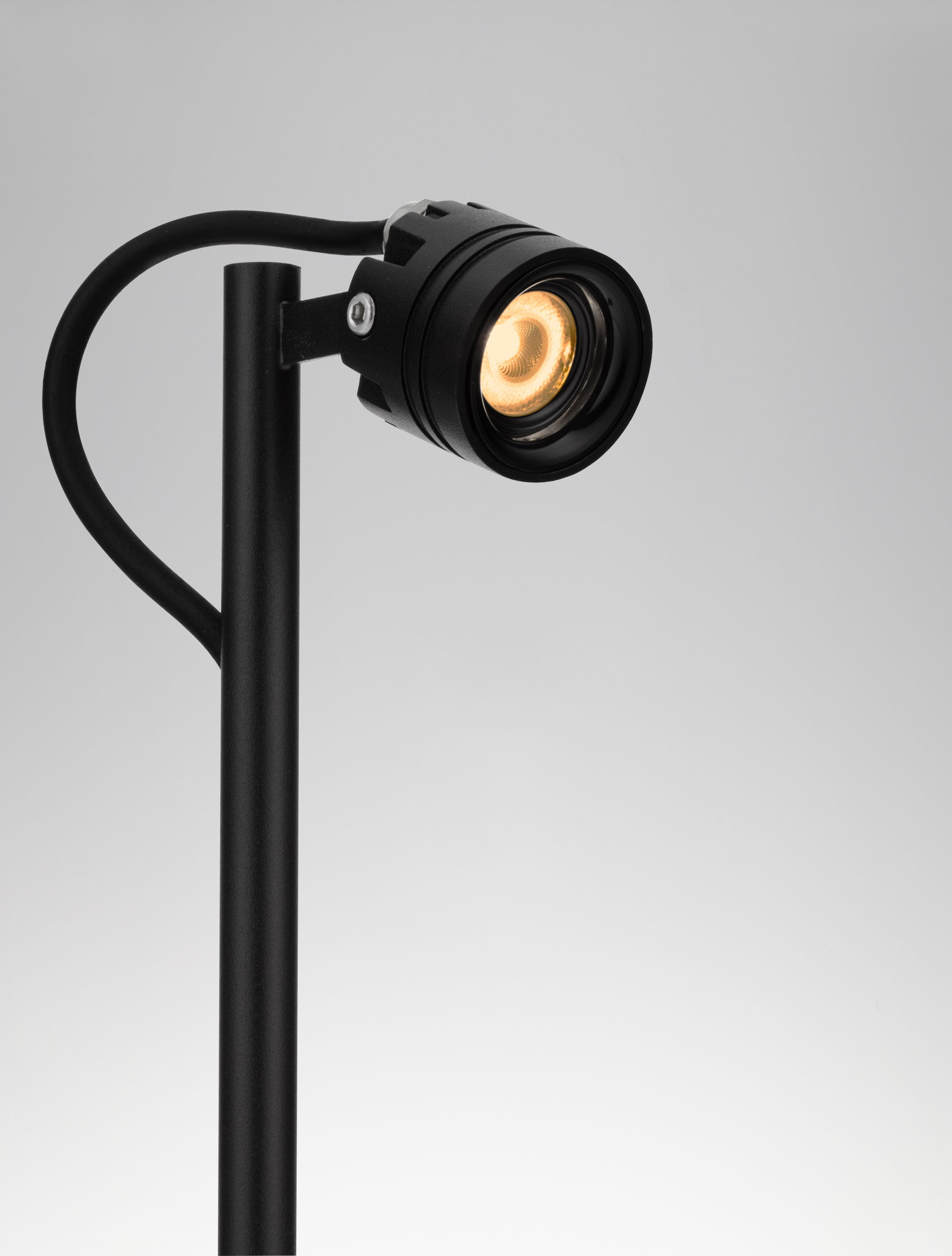 SENTO | W 6 H 50 D 6.5 cm | 3 W | 3000 K | 135 lm | IP65 | Black | Aluminum