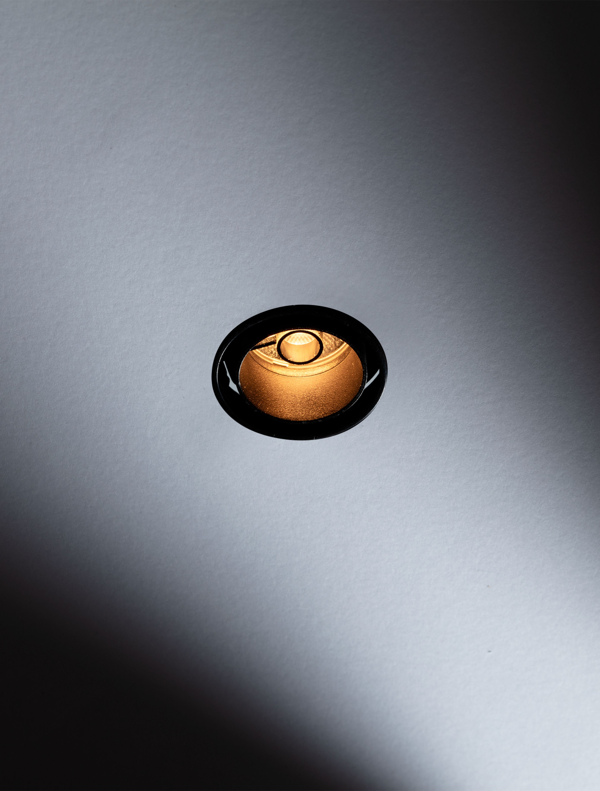 Doue B30-8W-RC-D3.8-A38 thumbnail