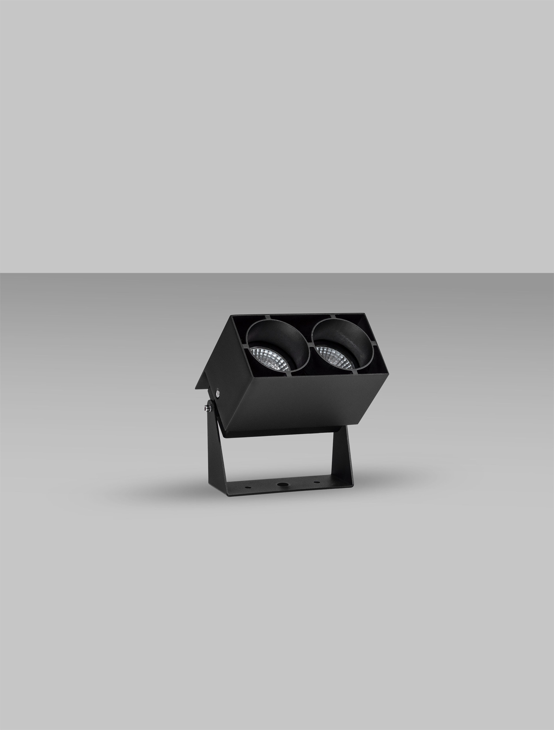 Ander B30-10W | L 13.5 W 7 H 16.5 cm | 10 W | 3000/4000/5000 K | 604 lm | IP65 | Black | Aluminum
