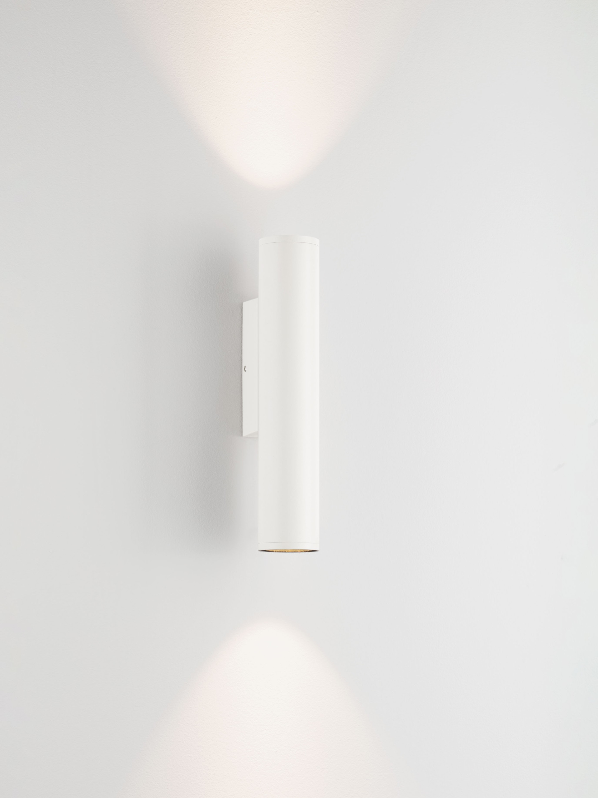 TORRIN | W 7.5 H 23 D 4.5 cm | 6 W | 3000 K | 480 lm | IP65 | Λευκό | Αλουμίνιο