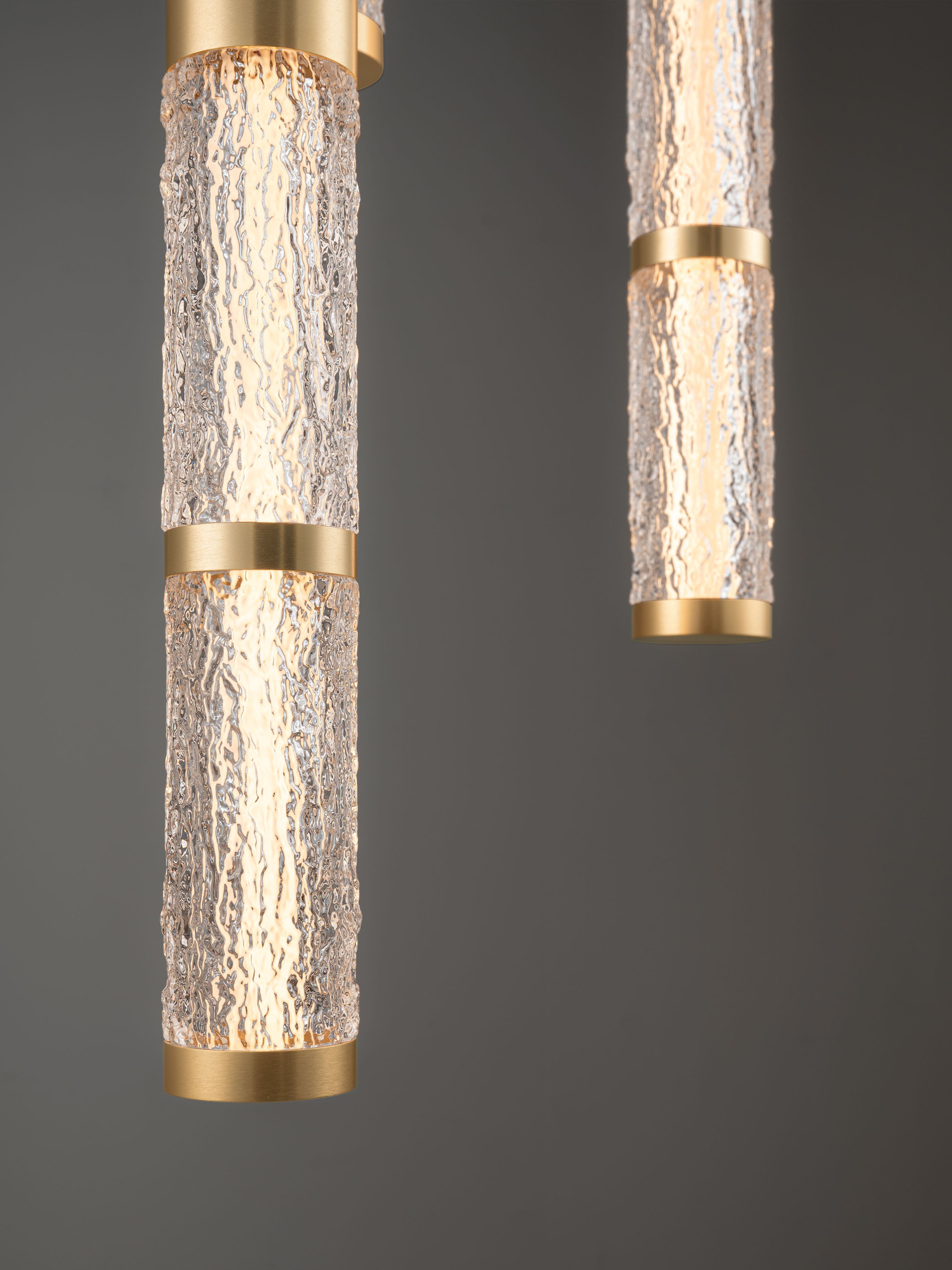 DECORO | H 195 D 38 cm | 55 W | 3000 K | 4200 lm | IP20 | Ορείχαλκος Χρυσός | Ατσάλι/Αλουμίνιο/Ακρυλικό/Σιλικόνη