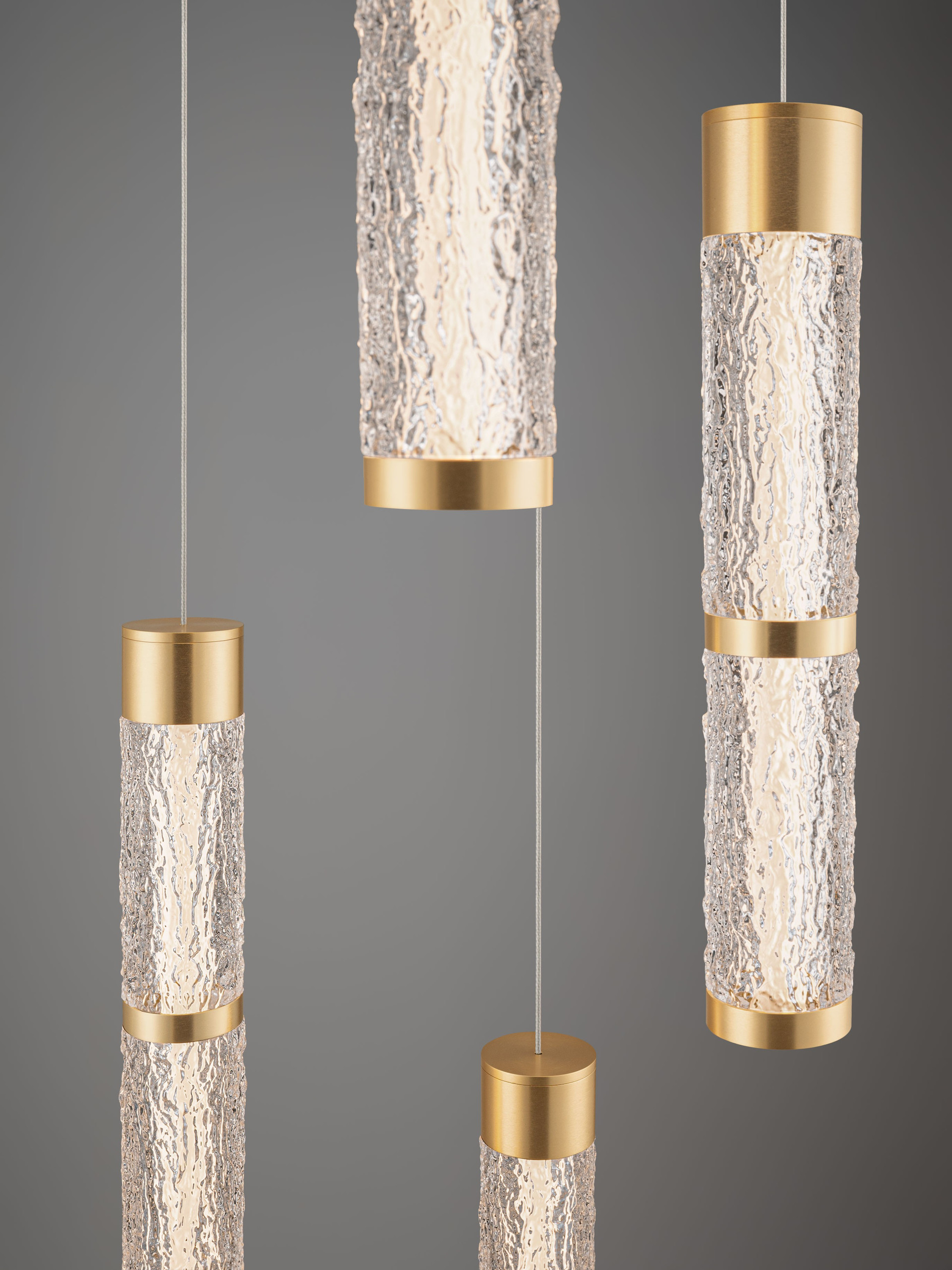 DECORO | H 195 D 38 cm | 55 W | 3000 K | 4200 lm | IP20 | Ορείχαλκος Χρυσός | Ατσάλι/Αλουμίνιο/Ακρυλικό/Σιλικόνη