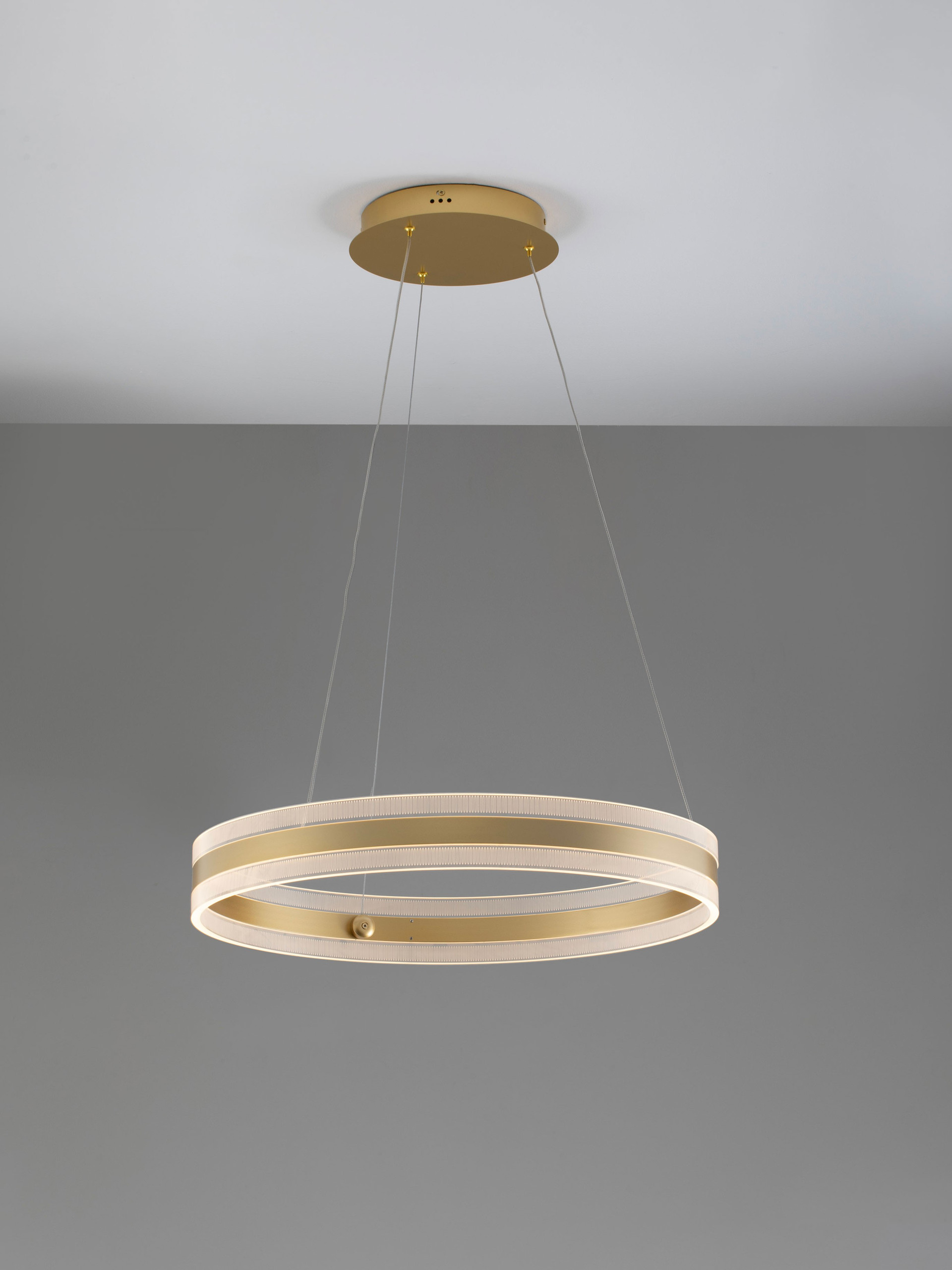 AGOS | H 150 D 60 cm | 75 W | 3000 K | 2947 lm | IP20 | Gold | Aluminum/Acrylic