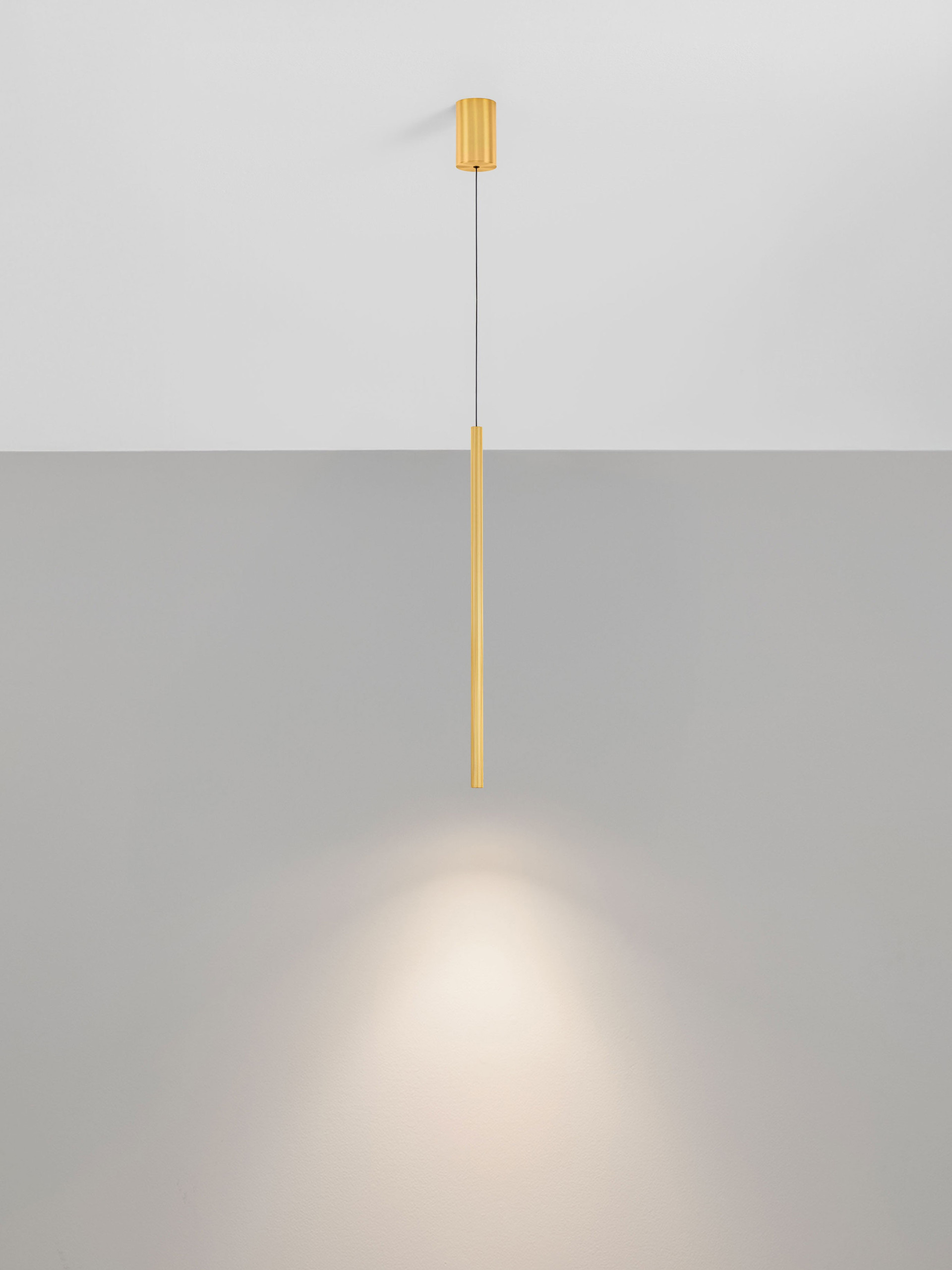 BRILLIA | H 250 D 7 cm | 4 W | 3000/2700/4000 K | 100 lm | IP20 | Gold | Aluminum
