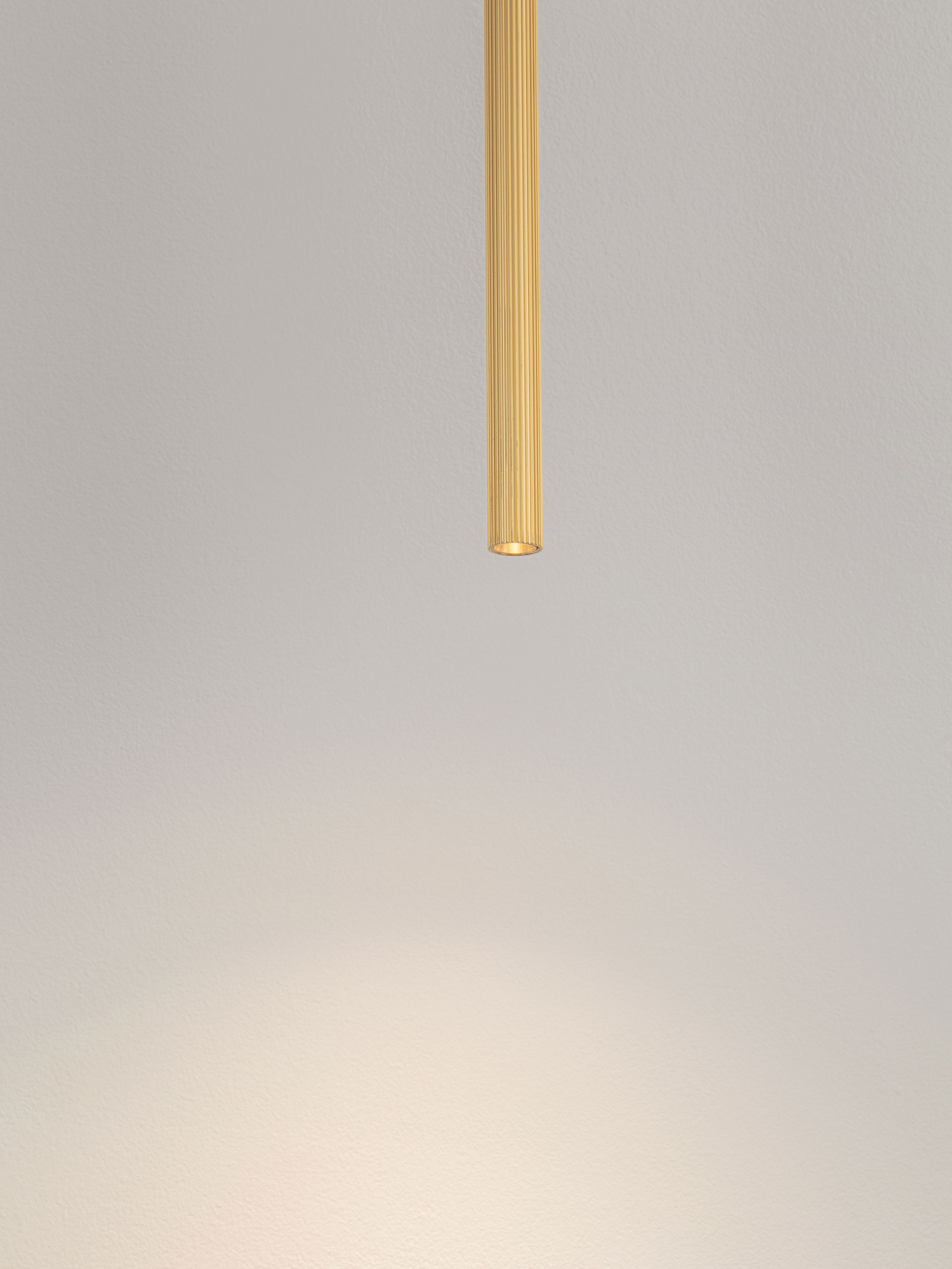 BRILLIA | H 250 D 7 cm | 4 W | 3000/2700/4000 K | 100 lm | IP20 | Gold | Aluminum