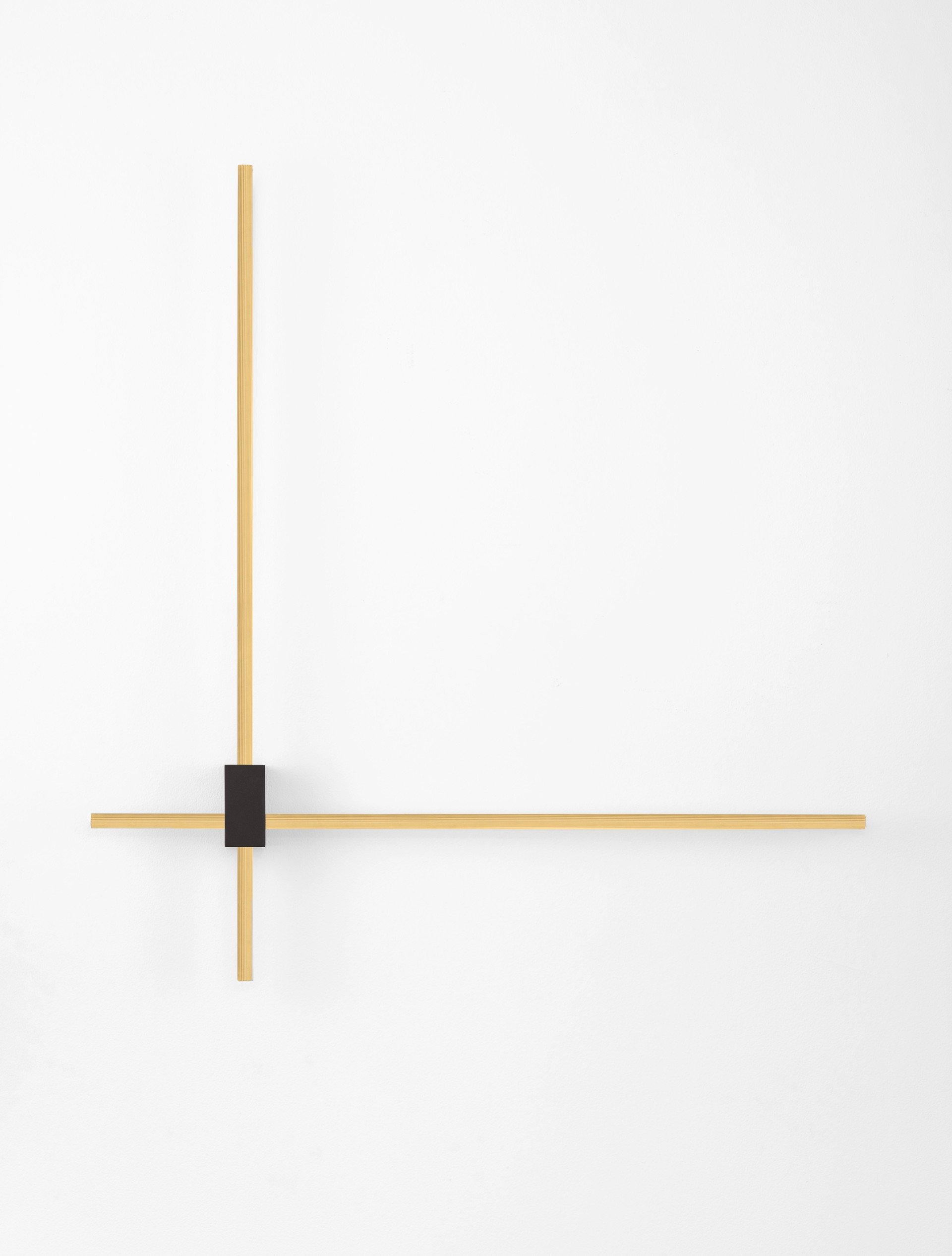 PEAK | L 76 W 9.5 H 80 cm | 20 W | 3000/2700/4000 K | 1000 lm | IP20 | Gold | Aluminum