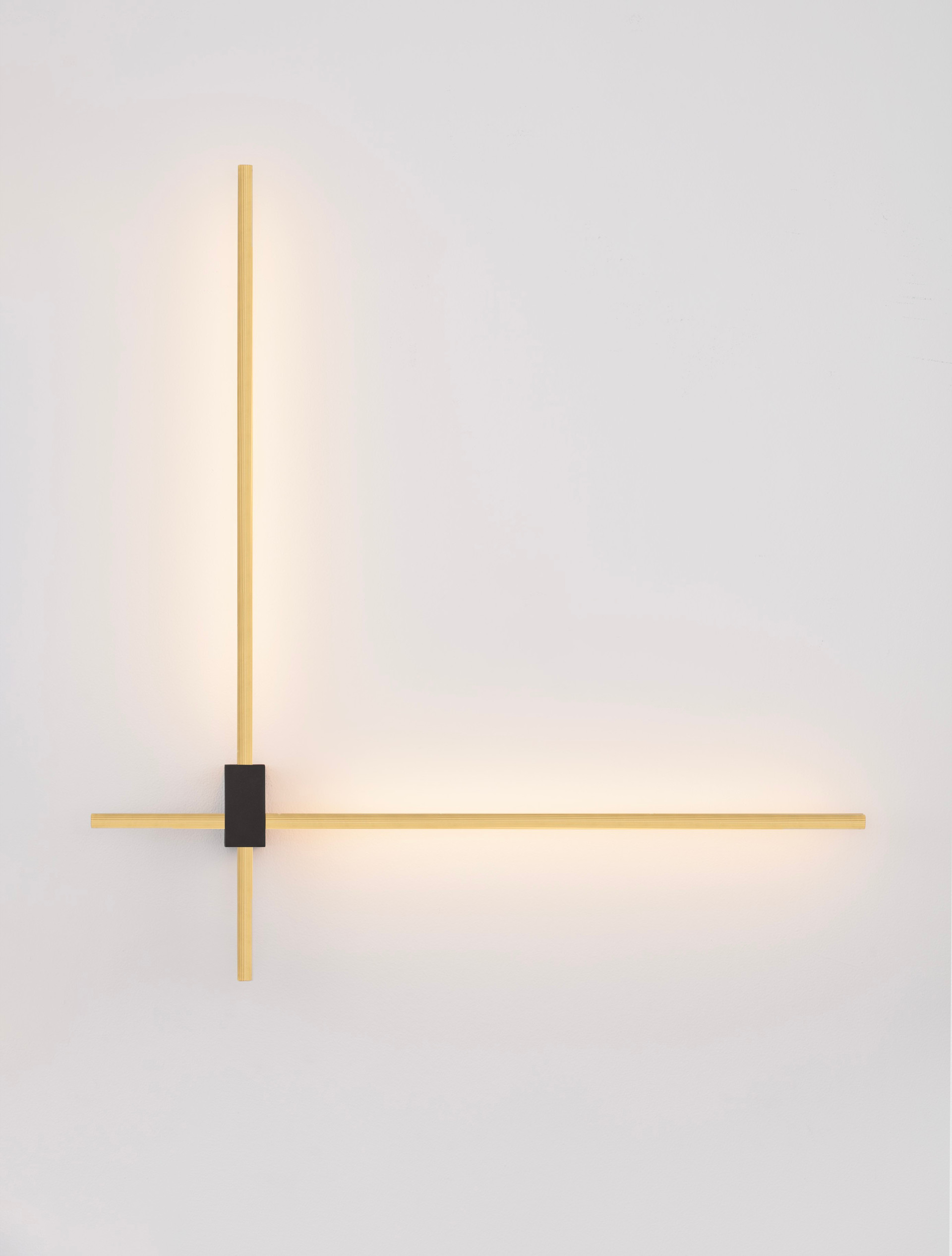 PEAK | L 76 W 9.5 H 80 cm | 20 W | 3000/2700/4000 K | 1000 lm | IP20 | Gold | Aluminum