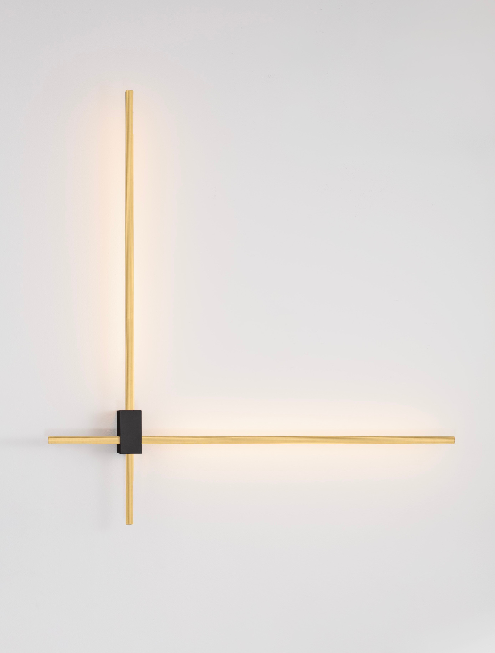 PEAK | L 76 W 9.5 H 80 cm | 20 W | 3000/2700/4000 K | 1000 lm | IP20 | Gold | Aluminum