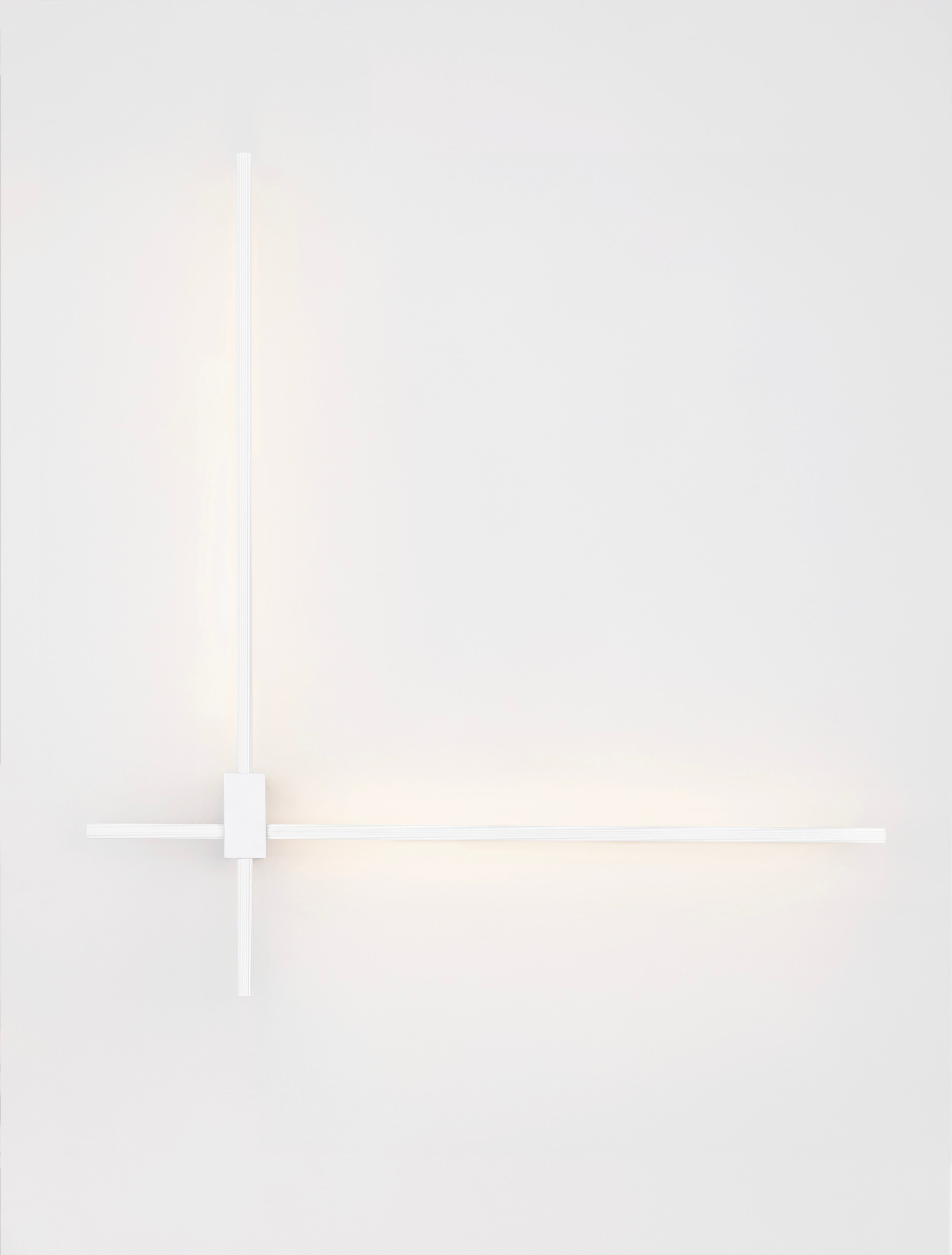 PEAK | L 76 W 9.5 H 80 cm | 20 W | 3000/2700/4000 K | 1000 lm | IP20 | Blanco | Aluminio