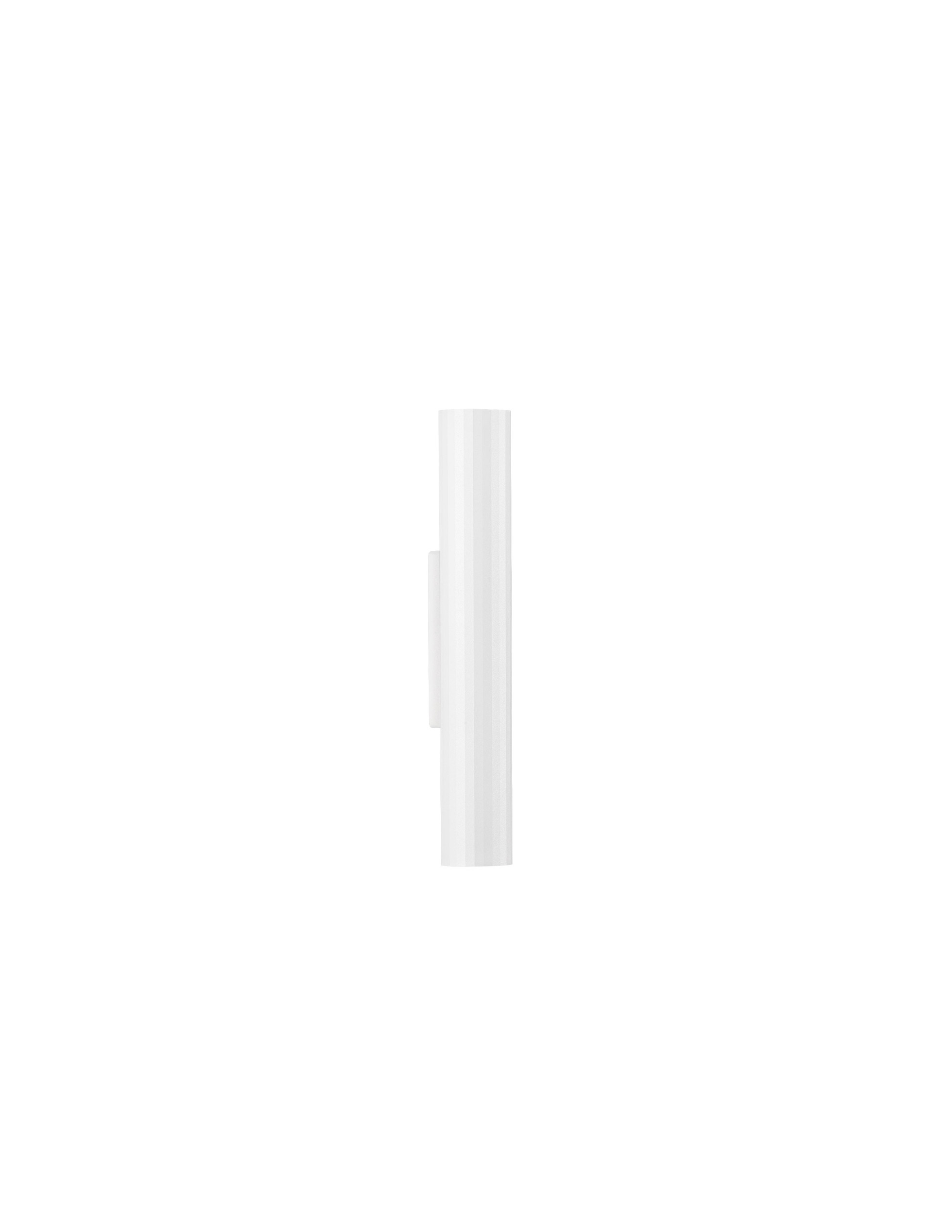 RIVETA | W 5.6 H 25 D 4 cm | 6 W | 3000 K | 444 lm | IP20 | White | Aluminum