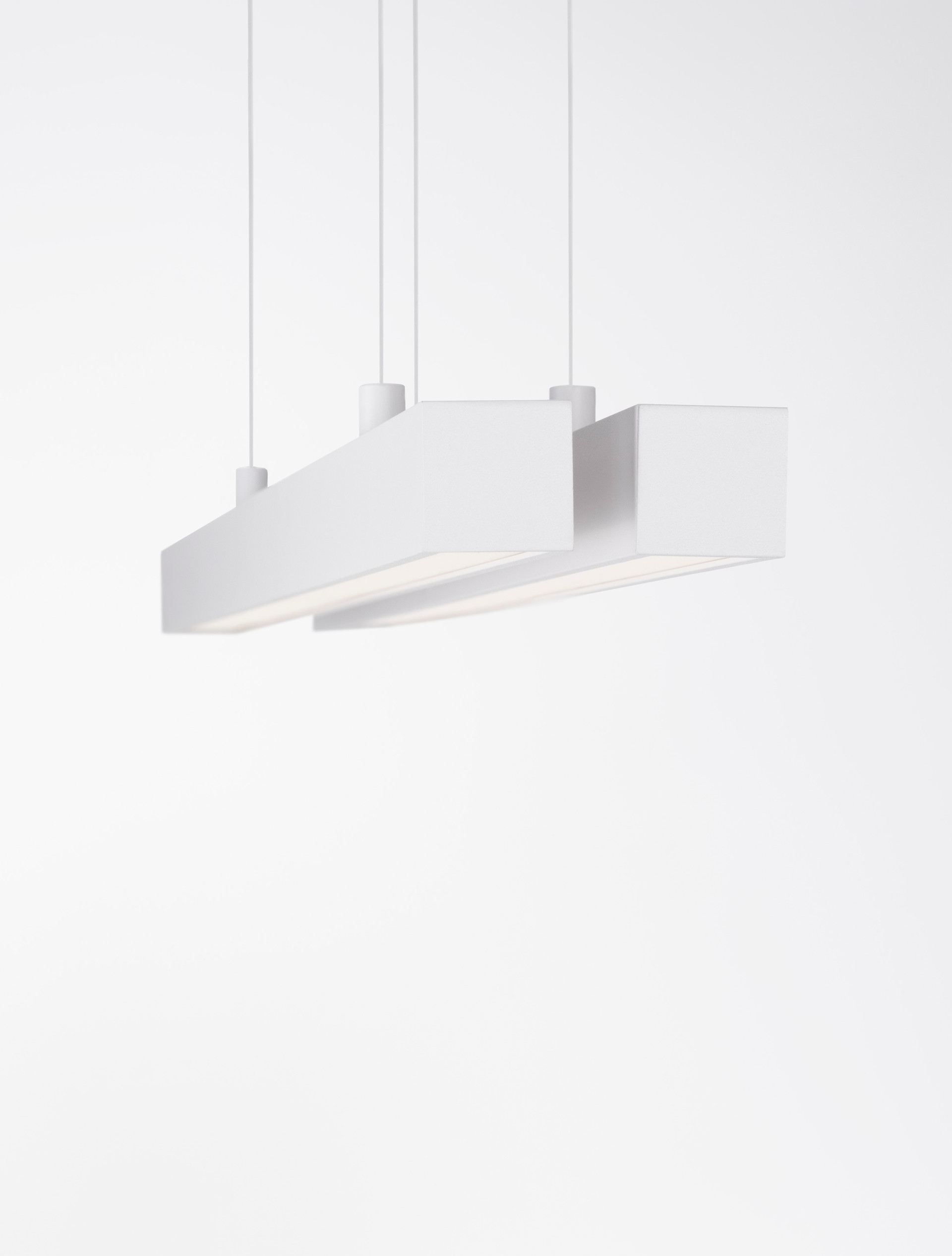 X-LINE | L 100 W 8 H 120 cm | 40 W | 3000 K | 1428 lm | IP20 | White | Aluminum/Acrylic