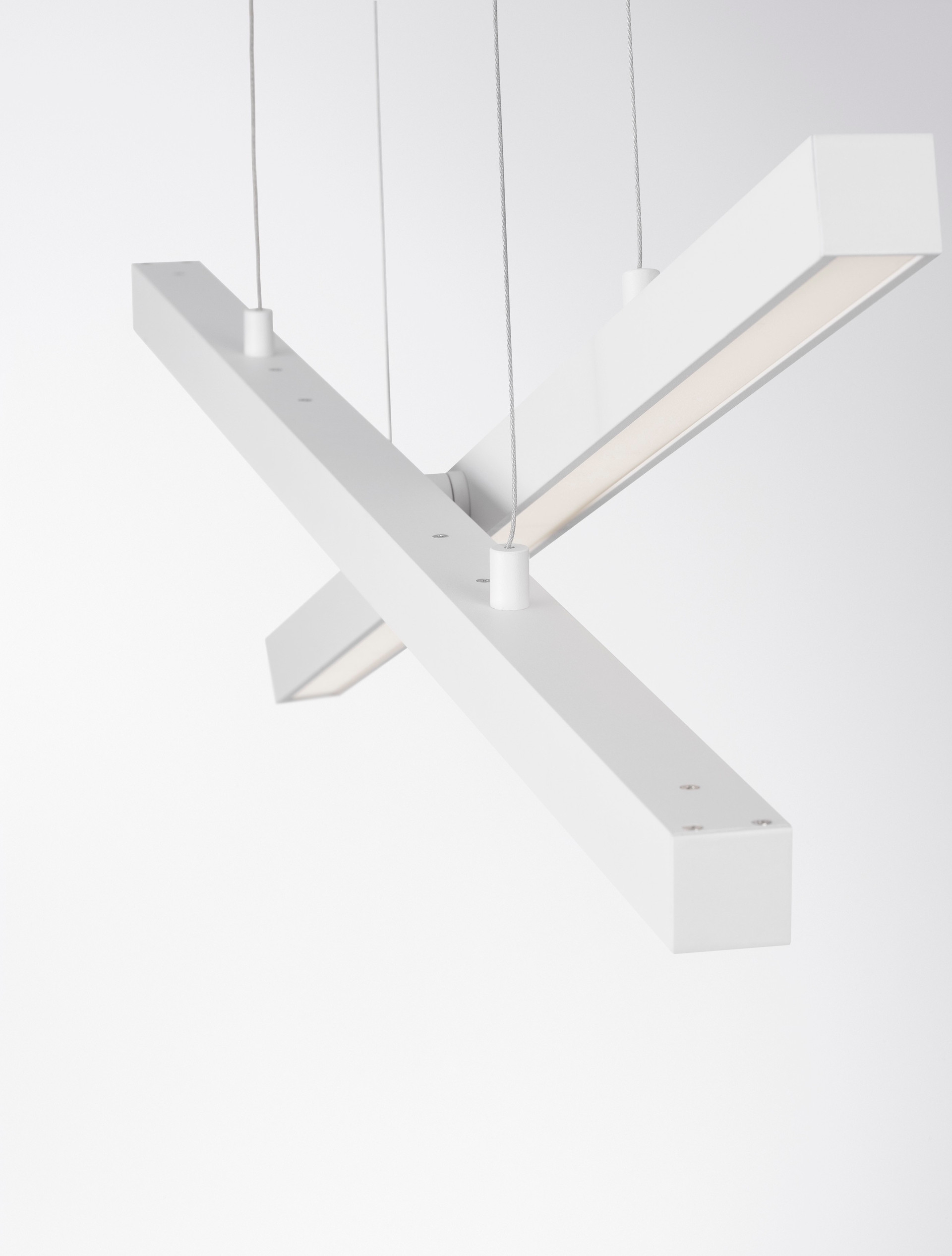 X-LINE | L 100 W 8 H 120 cm | 40 W | 3000 K | 1428 lm | IP20 | White | Aluminum/Acrylic