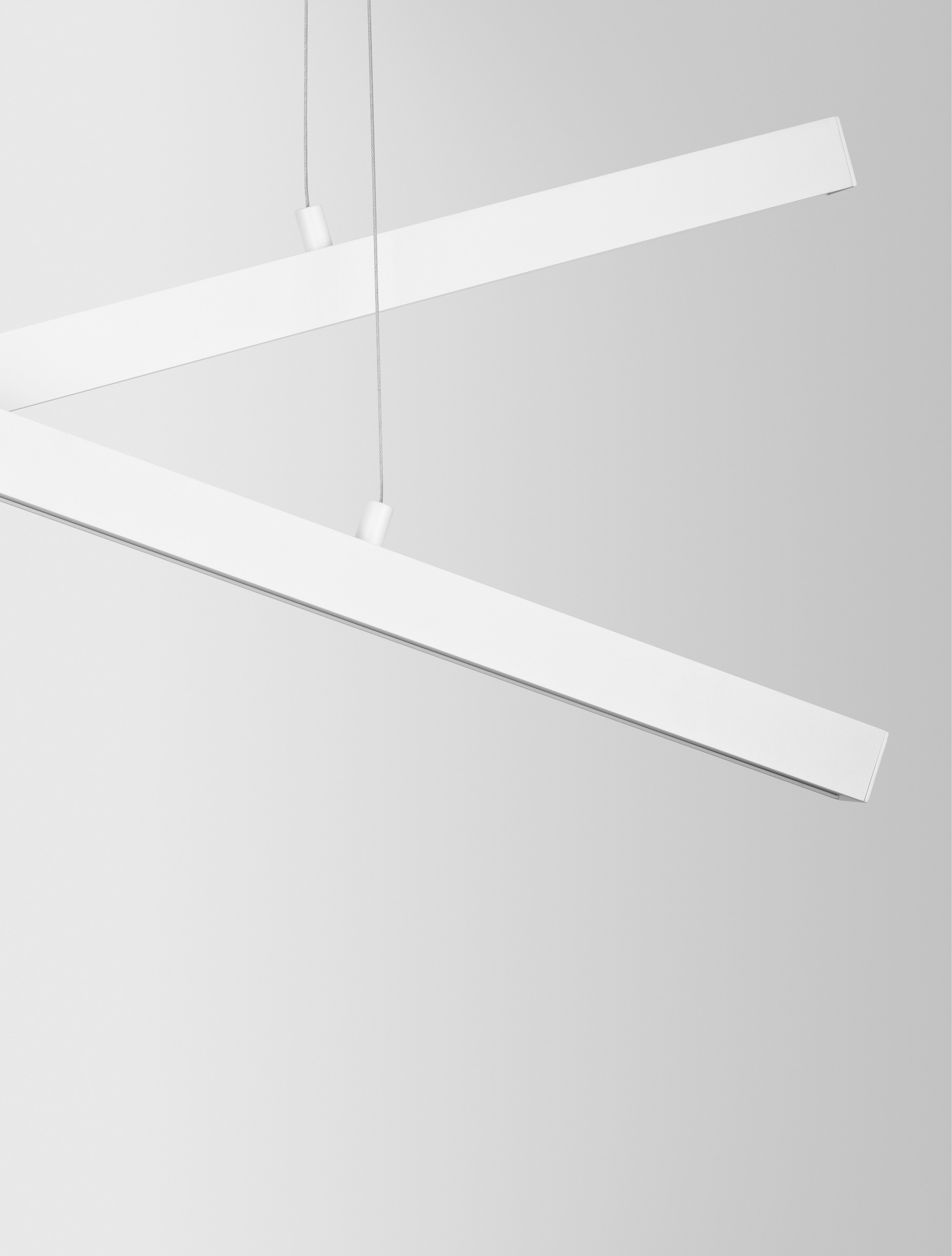 X-LINE | L 100 W 8 H 120 cm | 40 W | 3000 K | 1428 lm | IP20 | White | Aluminum/Acrylic