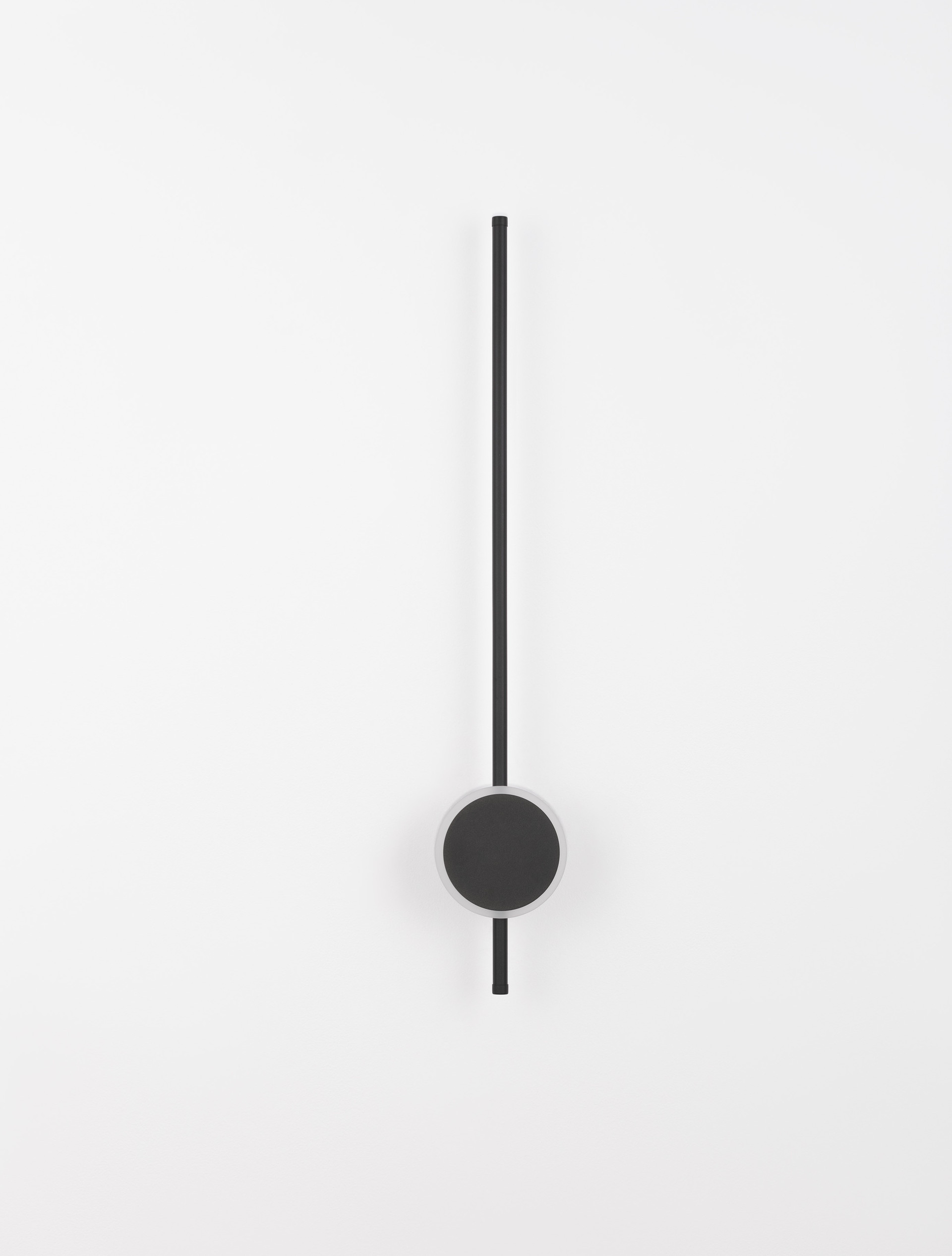 CLOCK | W 6.5 H 80 D 13.6 cm | 22 W | 3000 K | 1560 lm | IP20 | Black | Aluminum/Acrylic