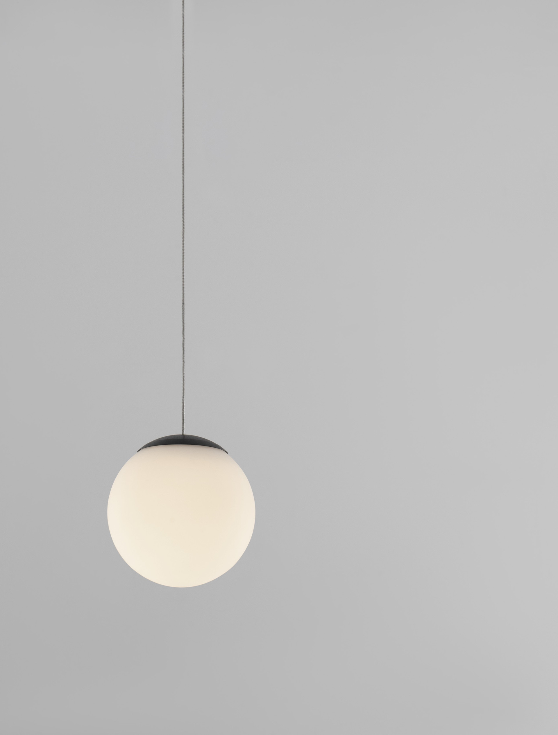 NUVOLE | H 150 D 13 cm | 8 W | 3000 K | 400 lm | IP20 | Schwarz/Weiß | Glas/Aluminium