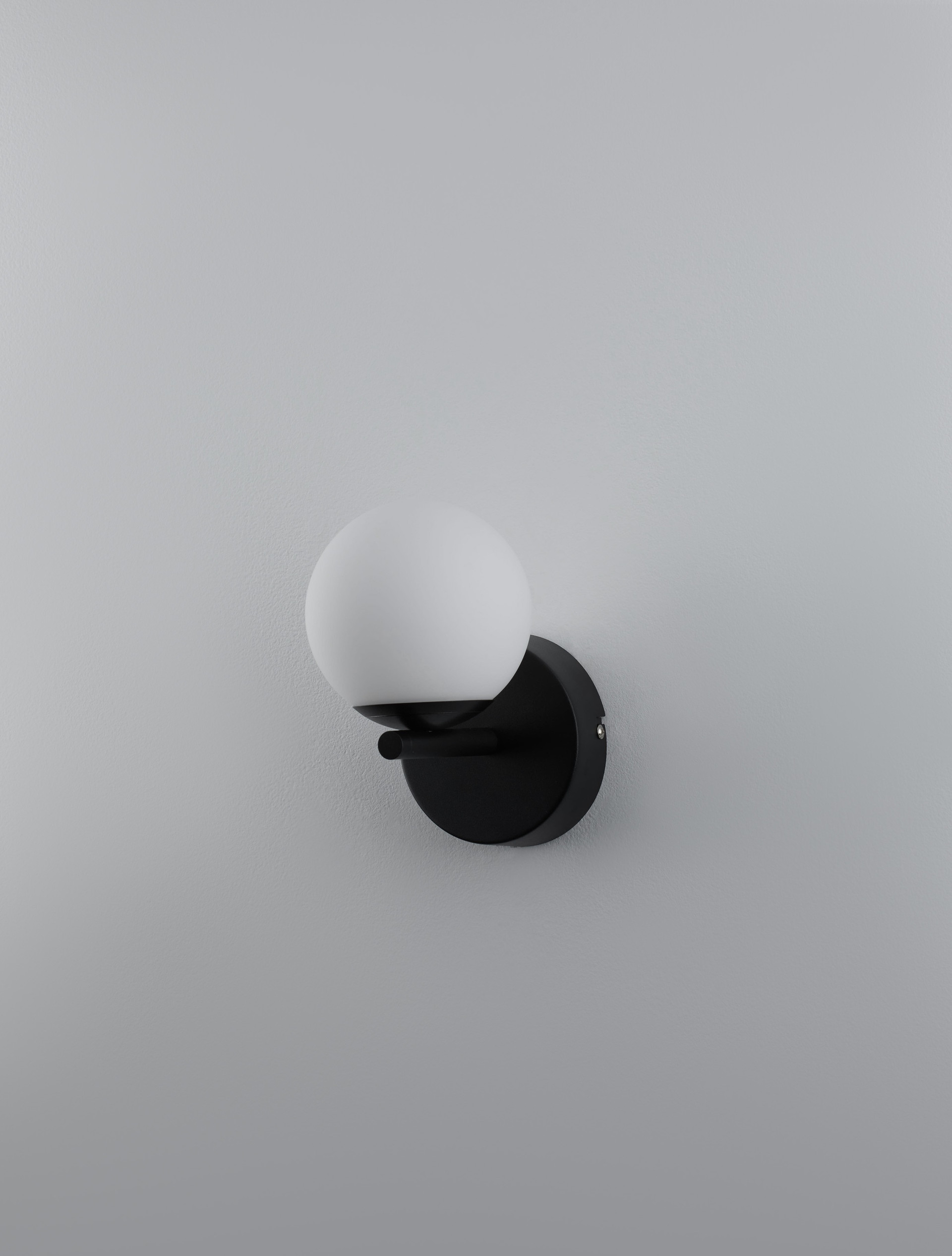 NUVOLE | L 13 W 17.5 H 20 cm | 8 W | 3000 K | 400 lm | IP20 | Schwarz/Weiß | Glas/Aluminium