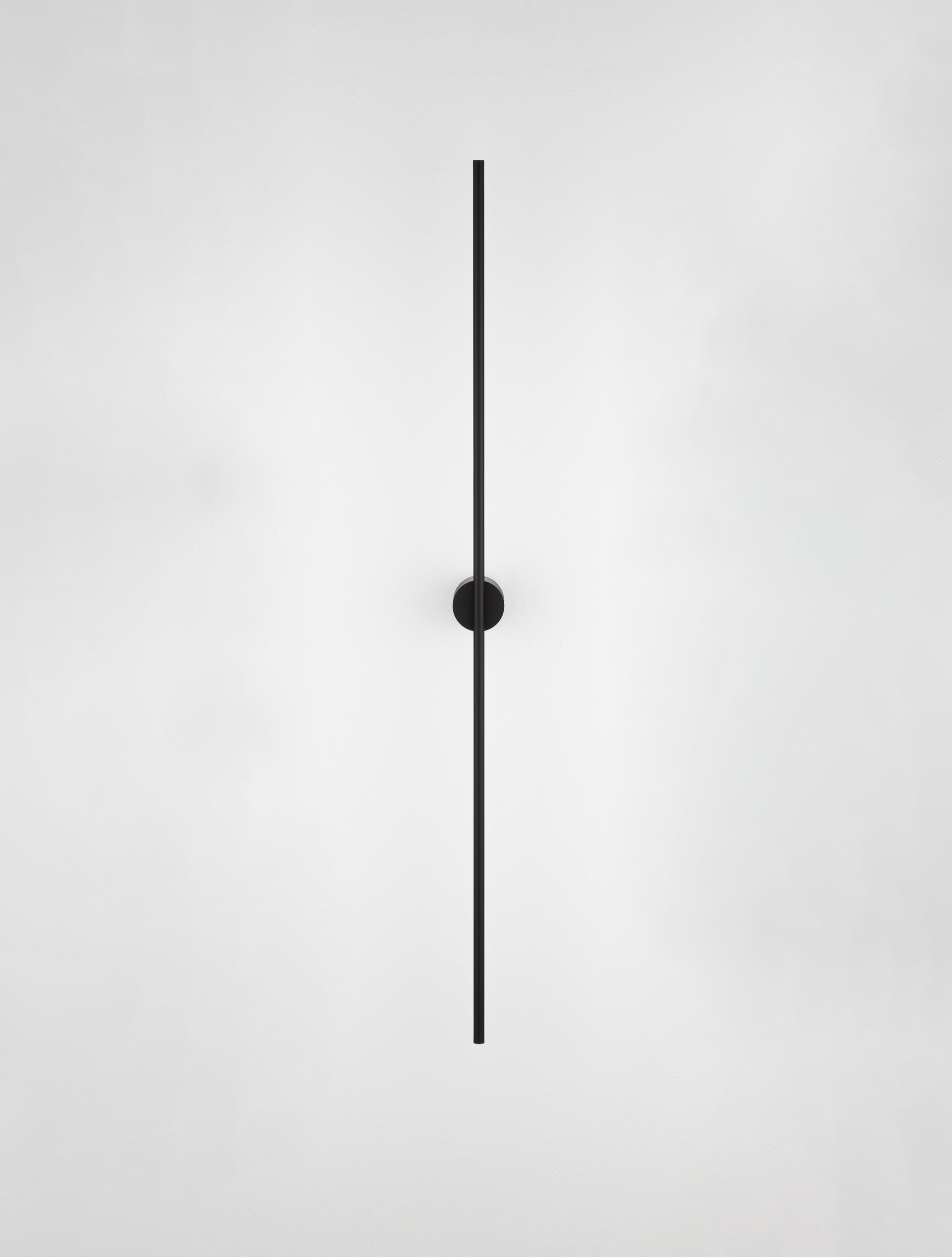 ADEN | L 7 W 7.3 H 120 cm | 20 W | 3000 K | 672 lm | IP20 | Black | Aluminum