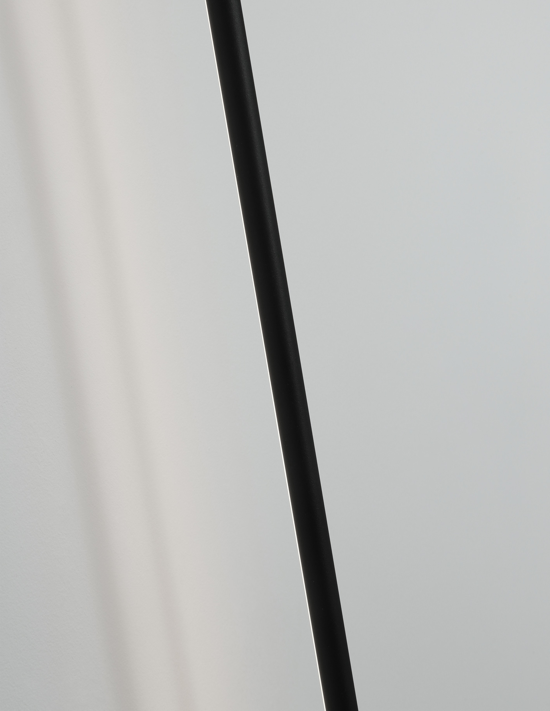 GROPIUS | L 90 W 9 H 3.5 cm | 15 W | 3000 K | 507 lm | IP20 | Black | Aluminum
