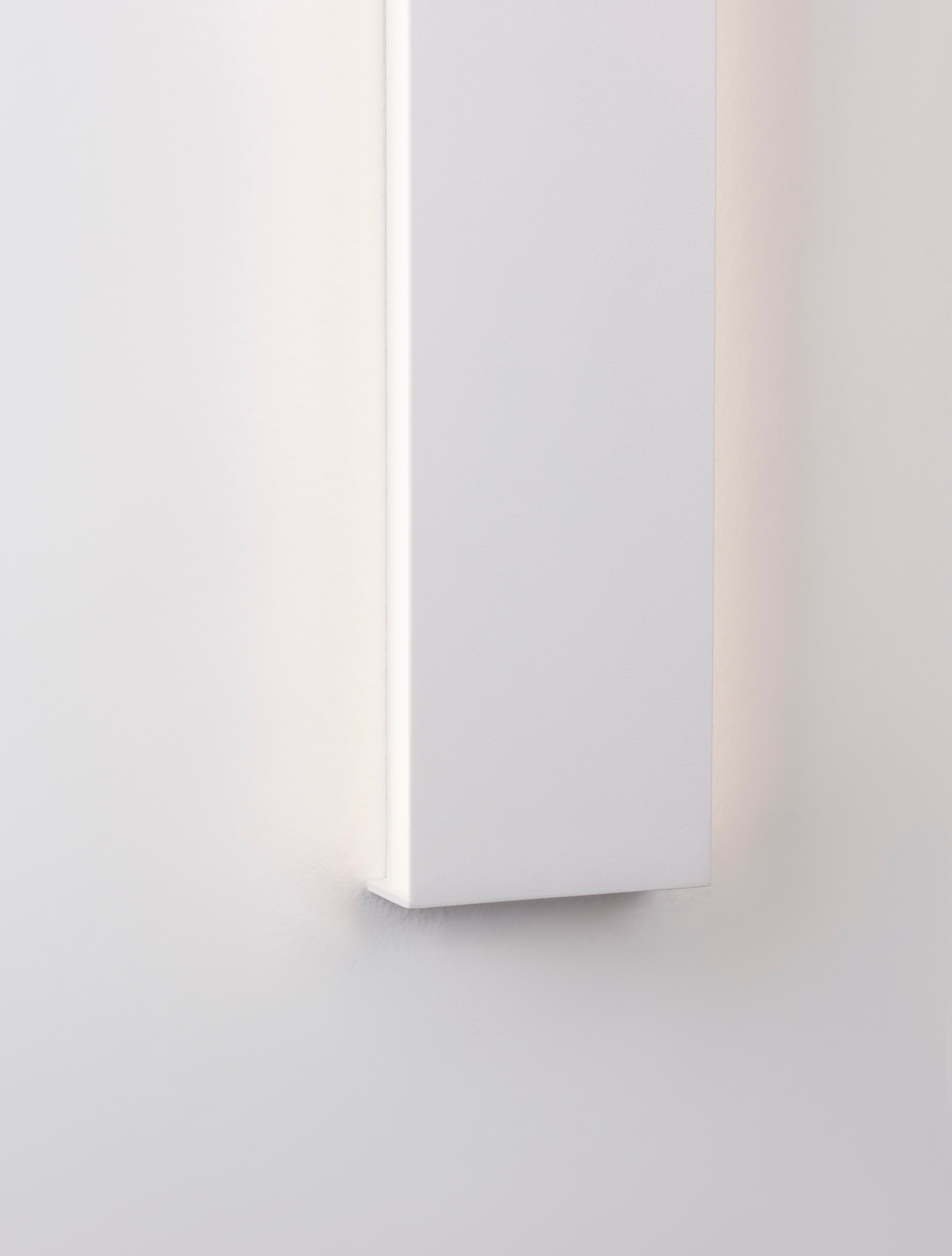 SELINE | L 120 W 2.7 H 7.5 cm | 44 W | 3000 K | 3124 lm | IP44 | Weiß | Aluminium