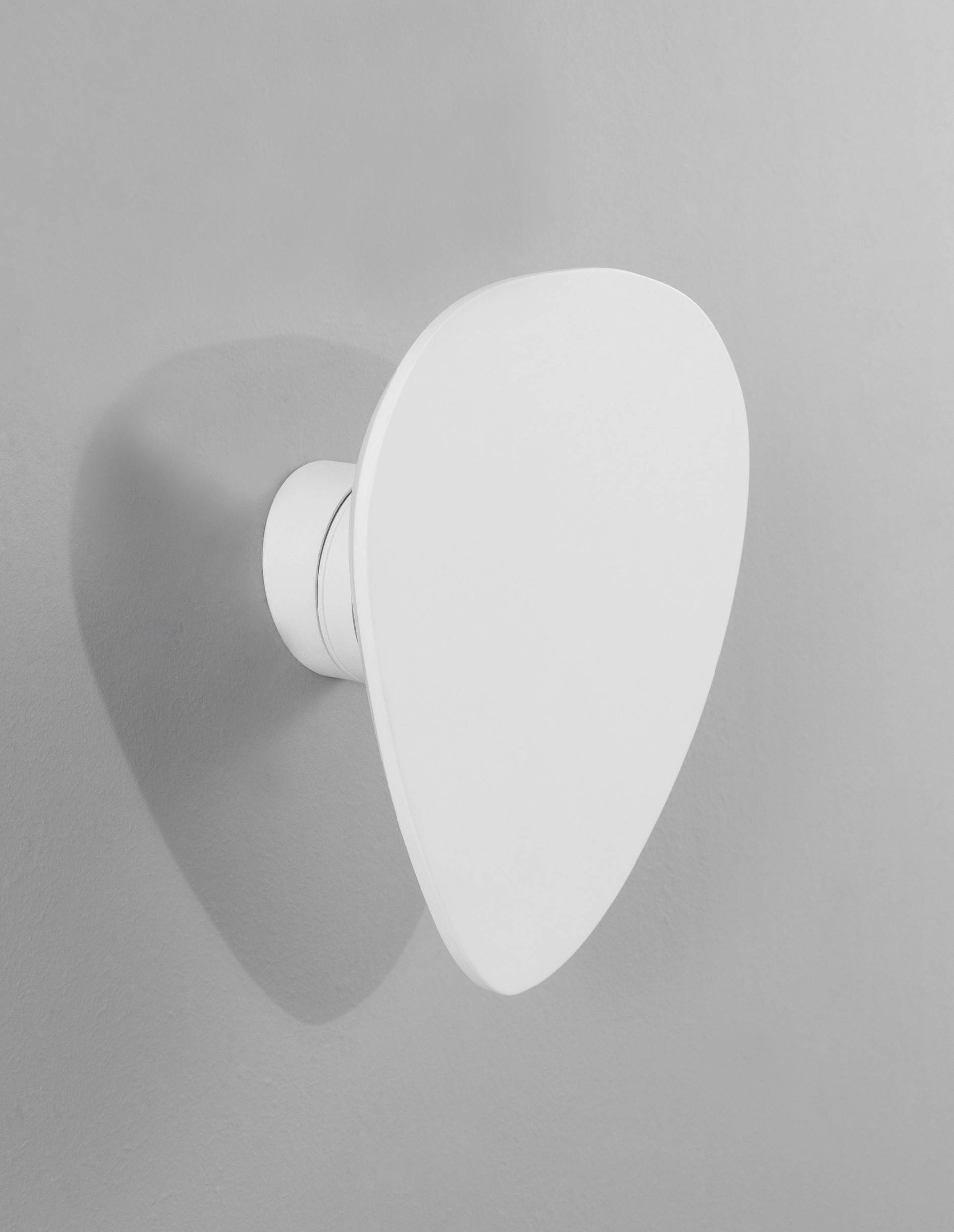 CRONUS | L 16 W 8 H 18 cm | 10 W | 3000 K | 927 lm | IP20 | White | Aluminum/Gypsum