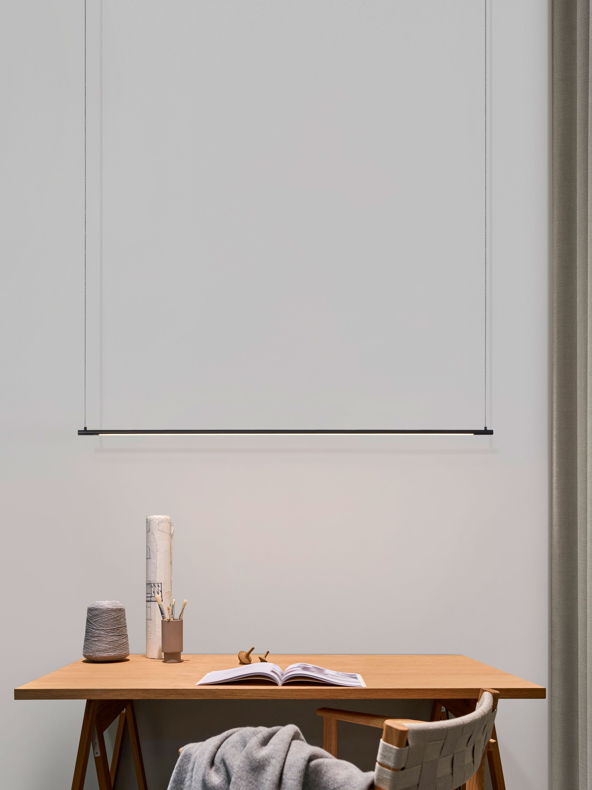ELETTRA | L 120 W 7 H 150 cm | 20 W | 3000 K | 677 lm | IP20 | Black | Aluminum