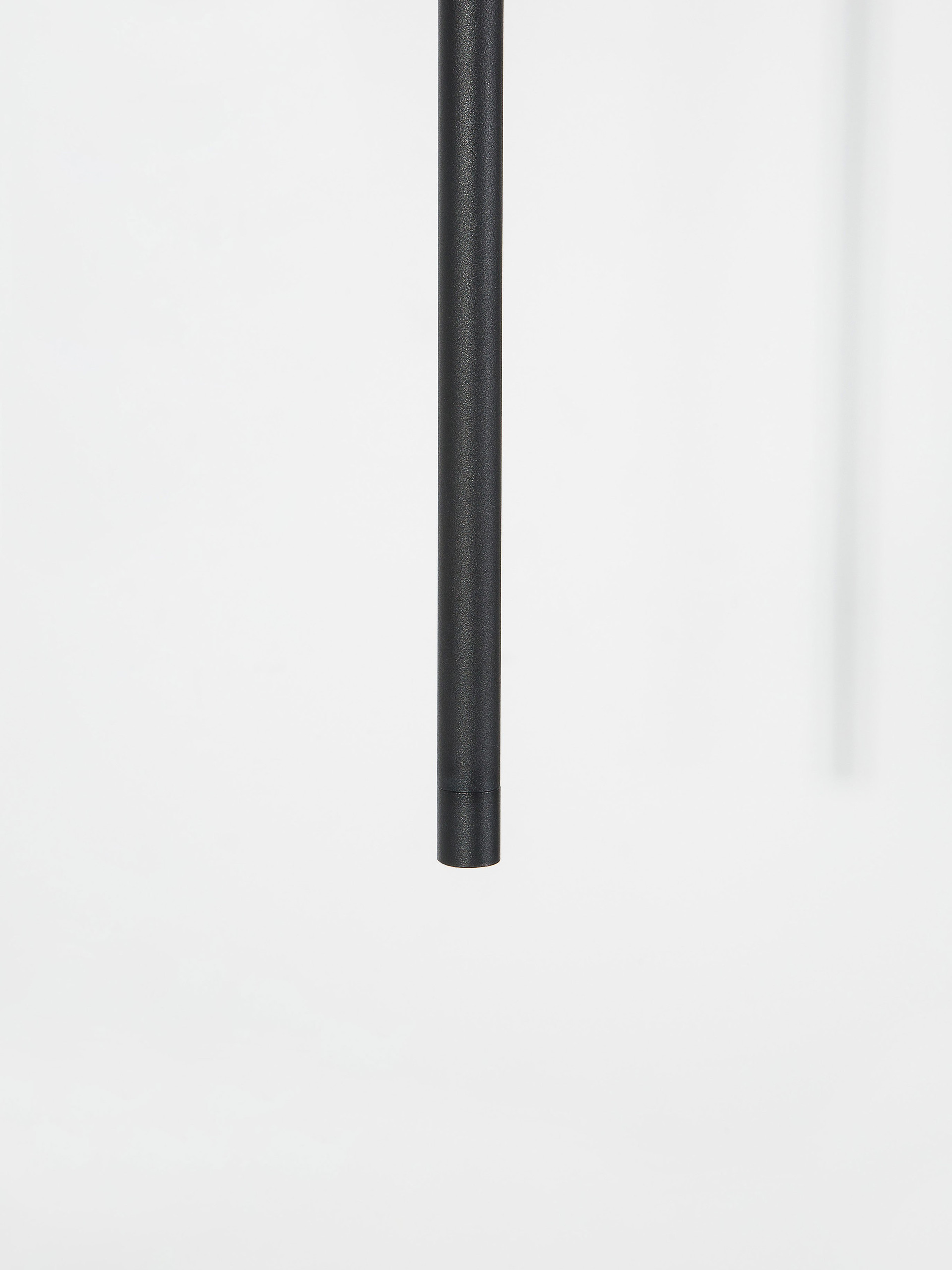 ELETTRA | H 200 D 1.5 cm | 5 W | 3000 K | 195 lm | IP20 | Black | Aluminum