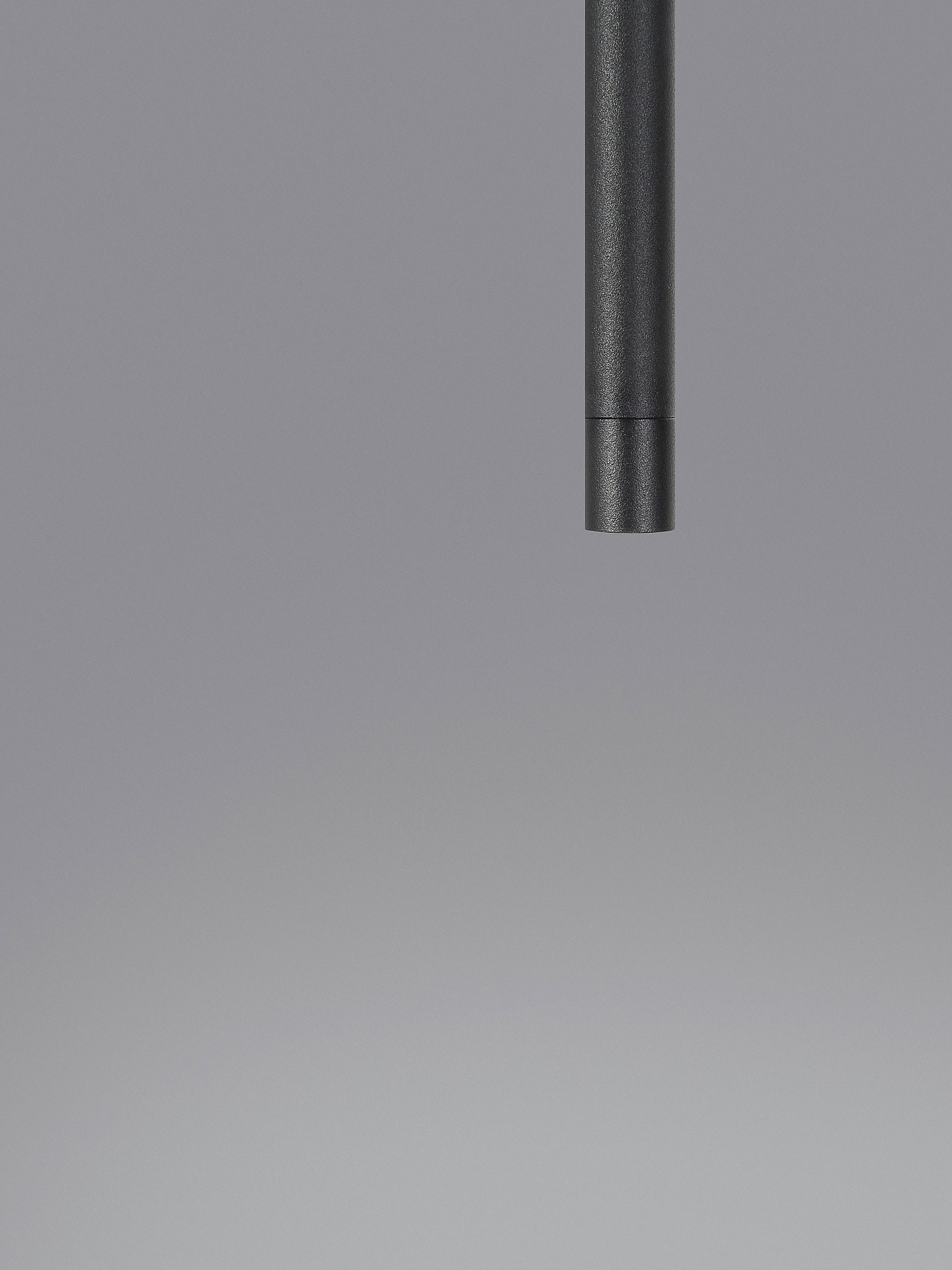 ELETTRA | H 200 D 1.5 cm | 5 W | 3000 K | 195 lm | IP20 | Black | Aluminum