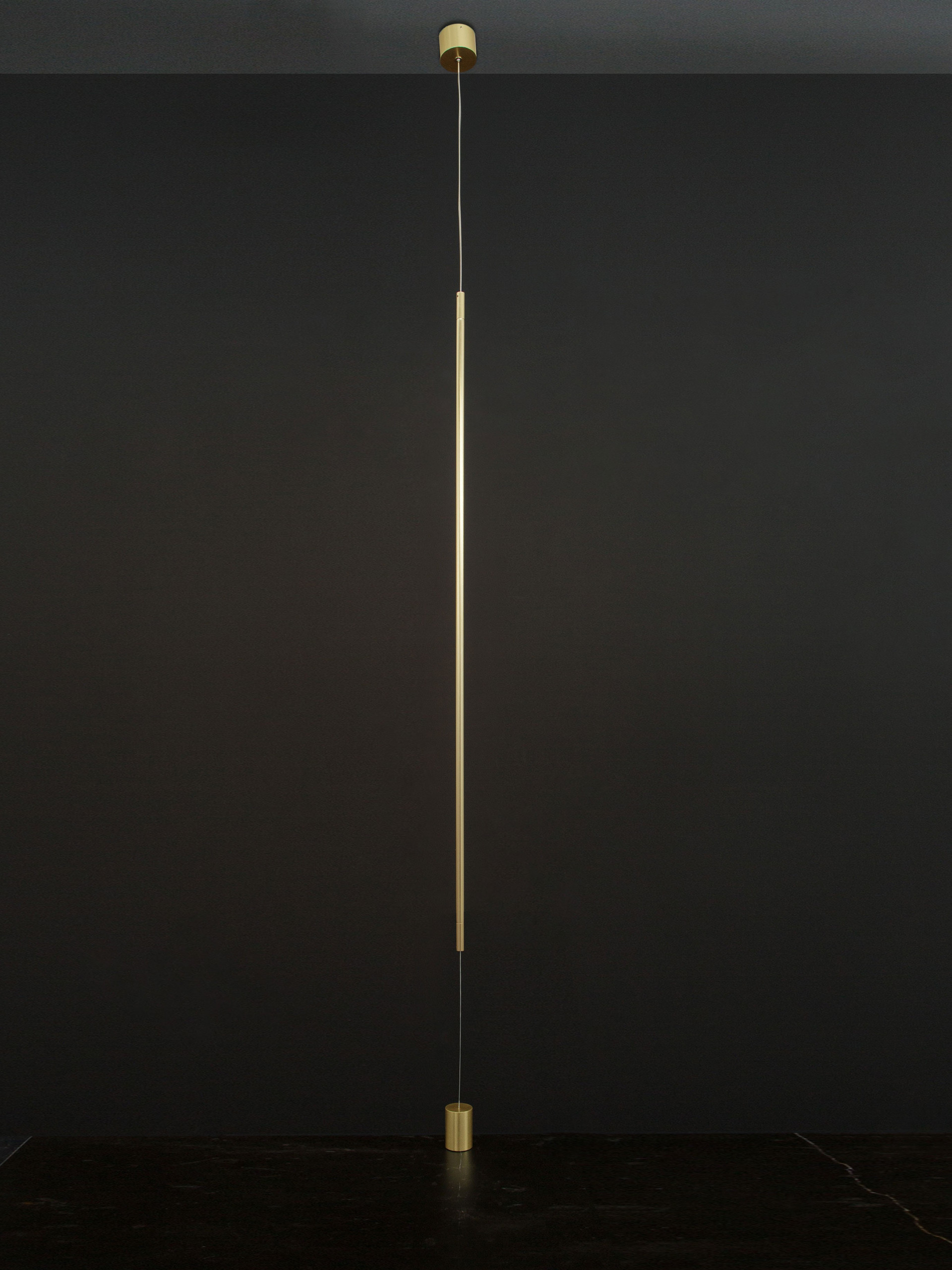 ELETTRA | H 300 D 7 cm | 20 W | 3000 K | 698 lm | IP20 | Oro | Aluminio