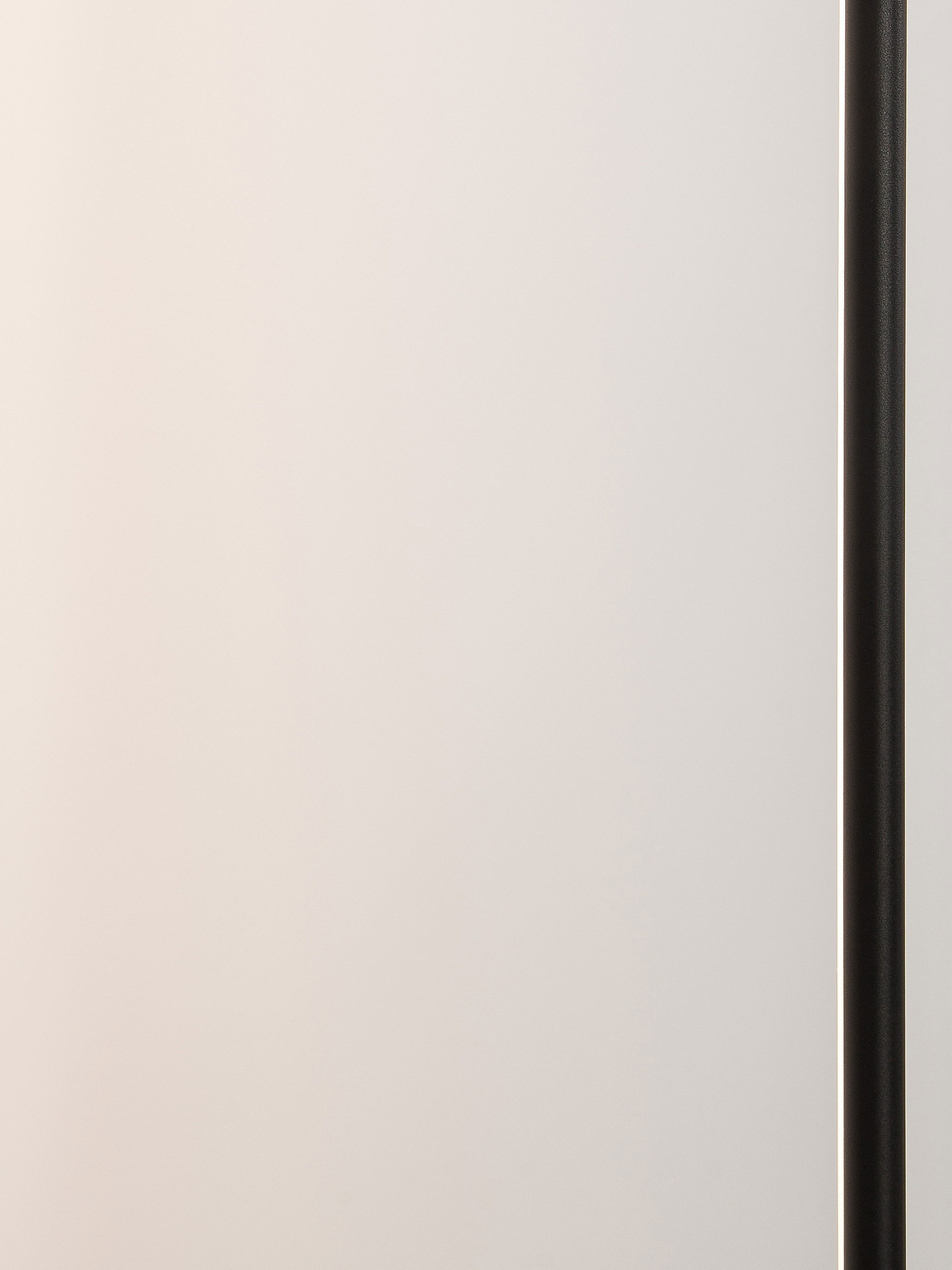 ELETTRA | H 300 D 7 cm | 20 W | 3000 K | 695 lm | IP20 | Black | Aluminum