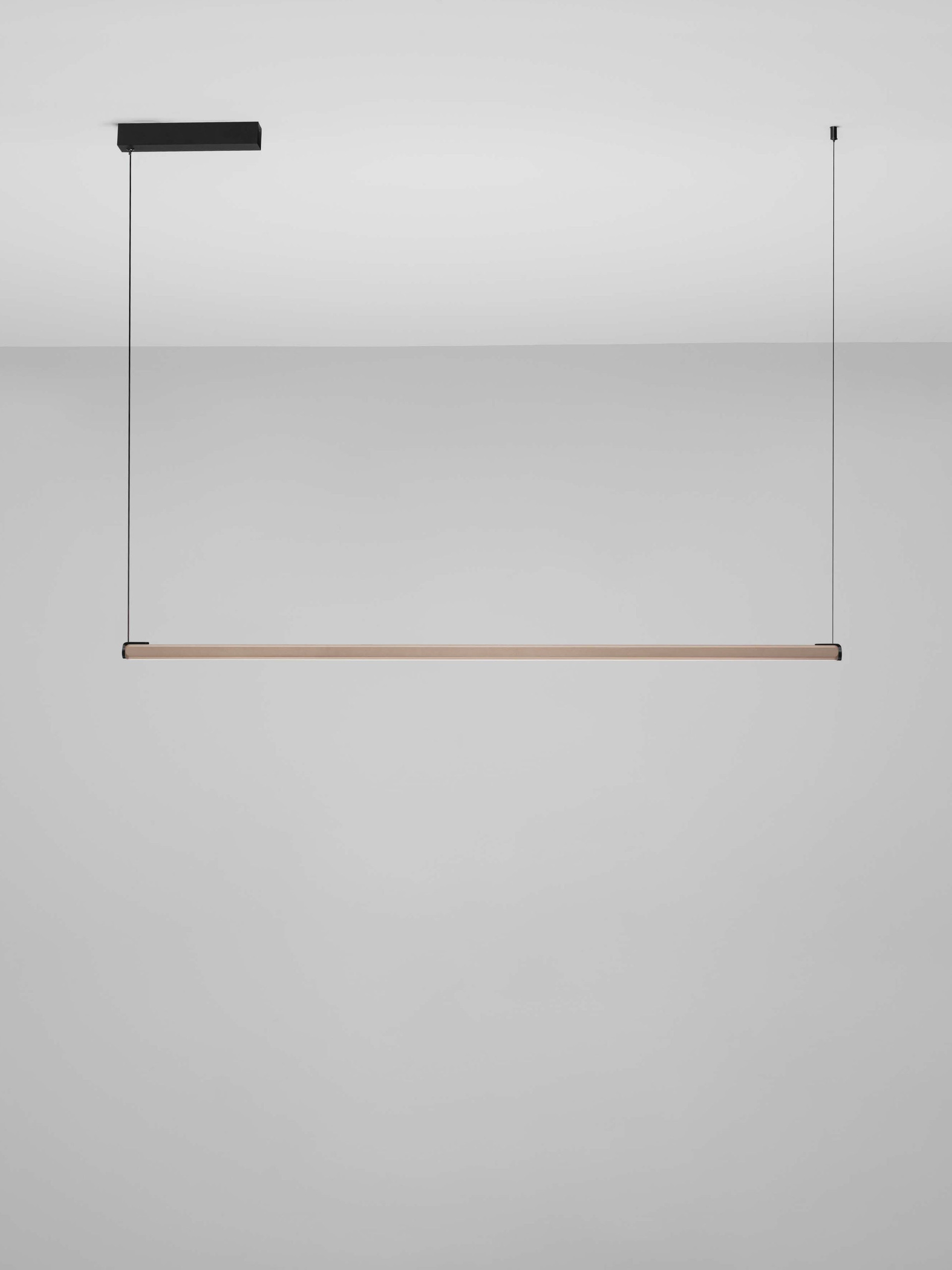 LIOS | L 123 W 2.5 H 200 cm | 28 W | 3000 K | 723 lm | IP20 | Black/Gold | Aluminum