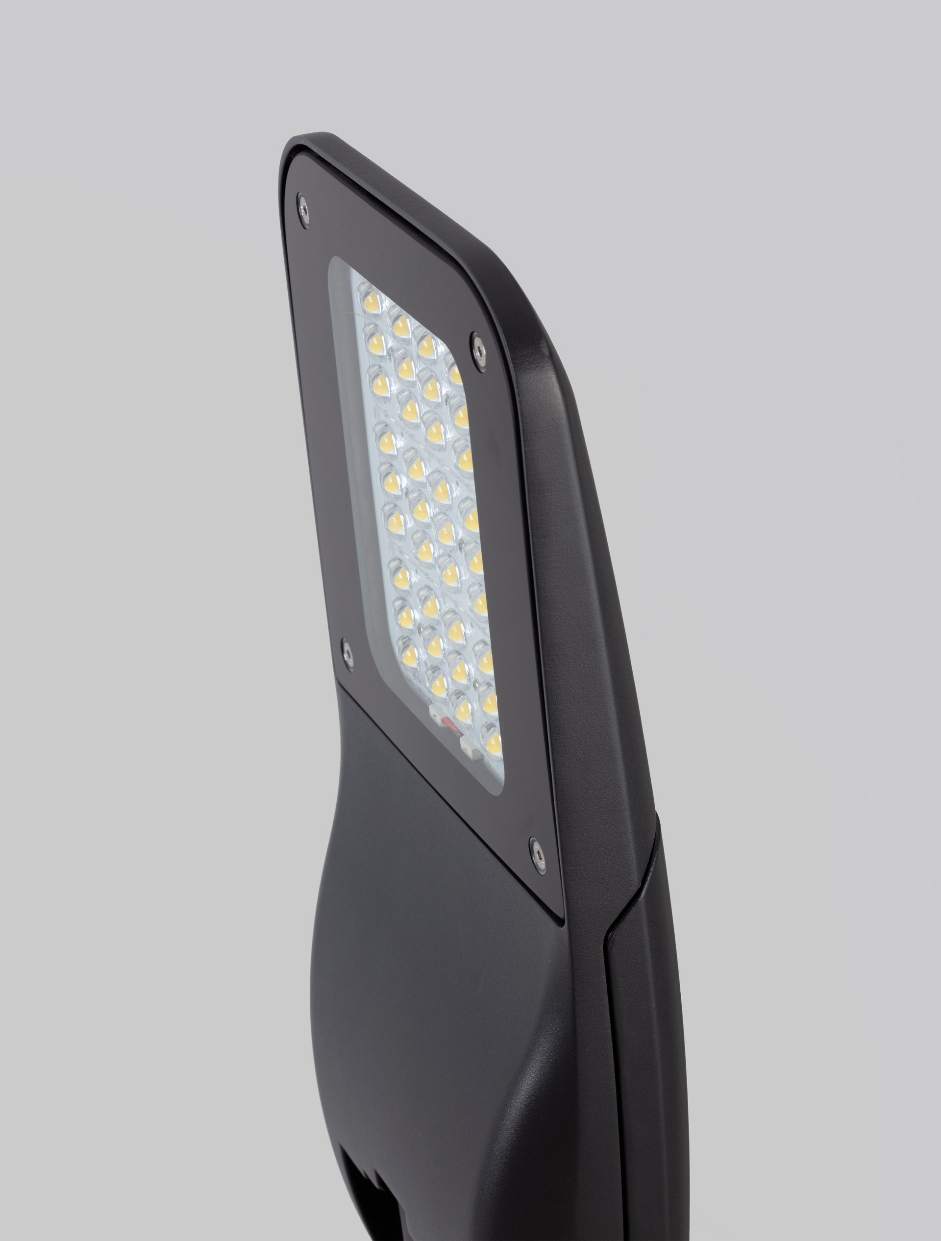 Tano B40-60W thumbnail