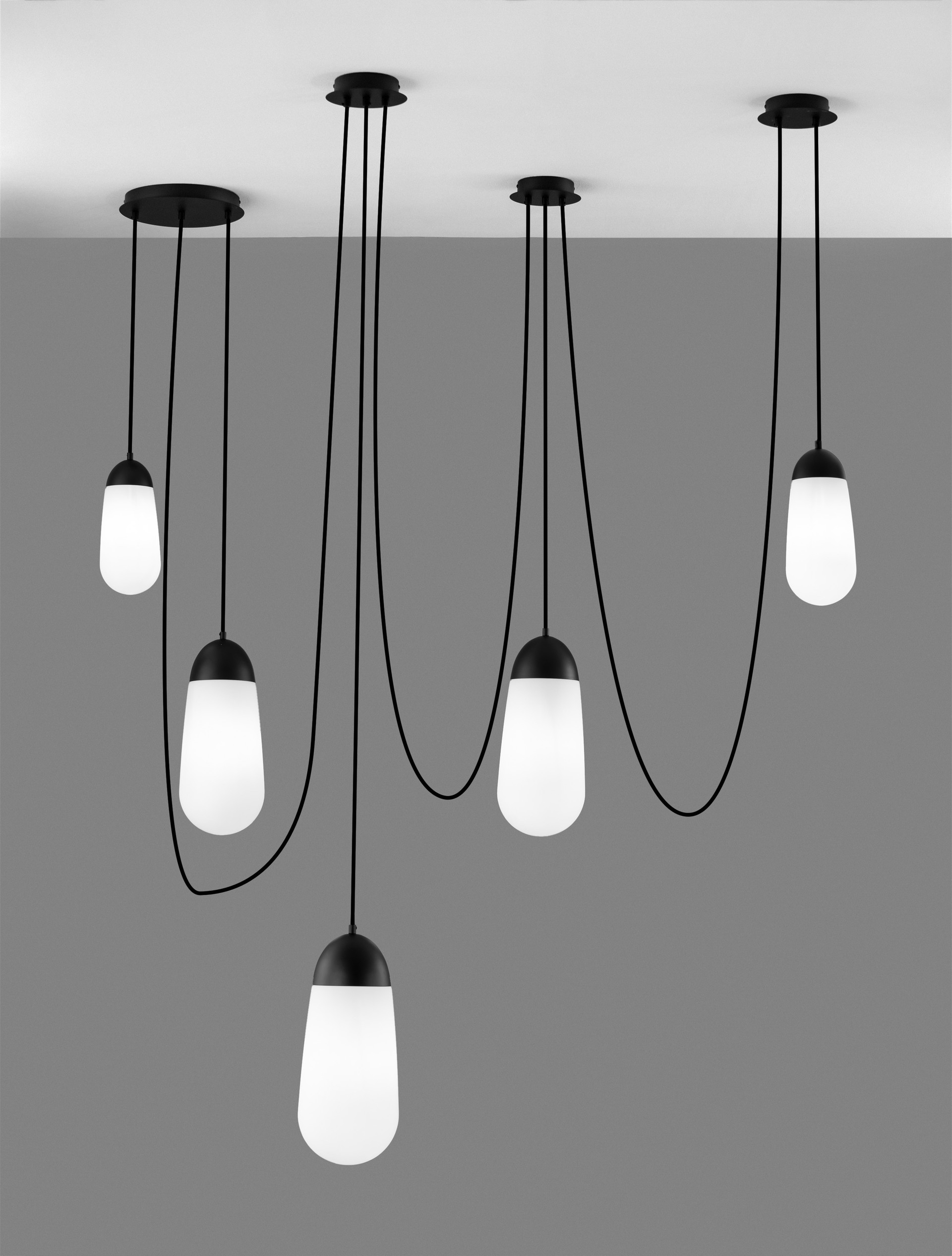 BLAKY | H 300 D 170 cm | 25 W | IP20 | Black/White | Glass/Metal