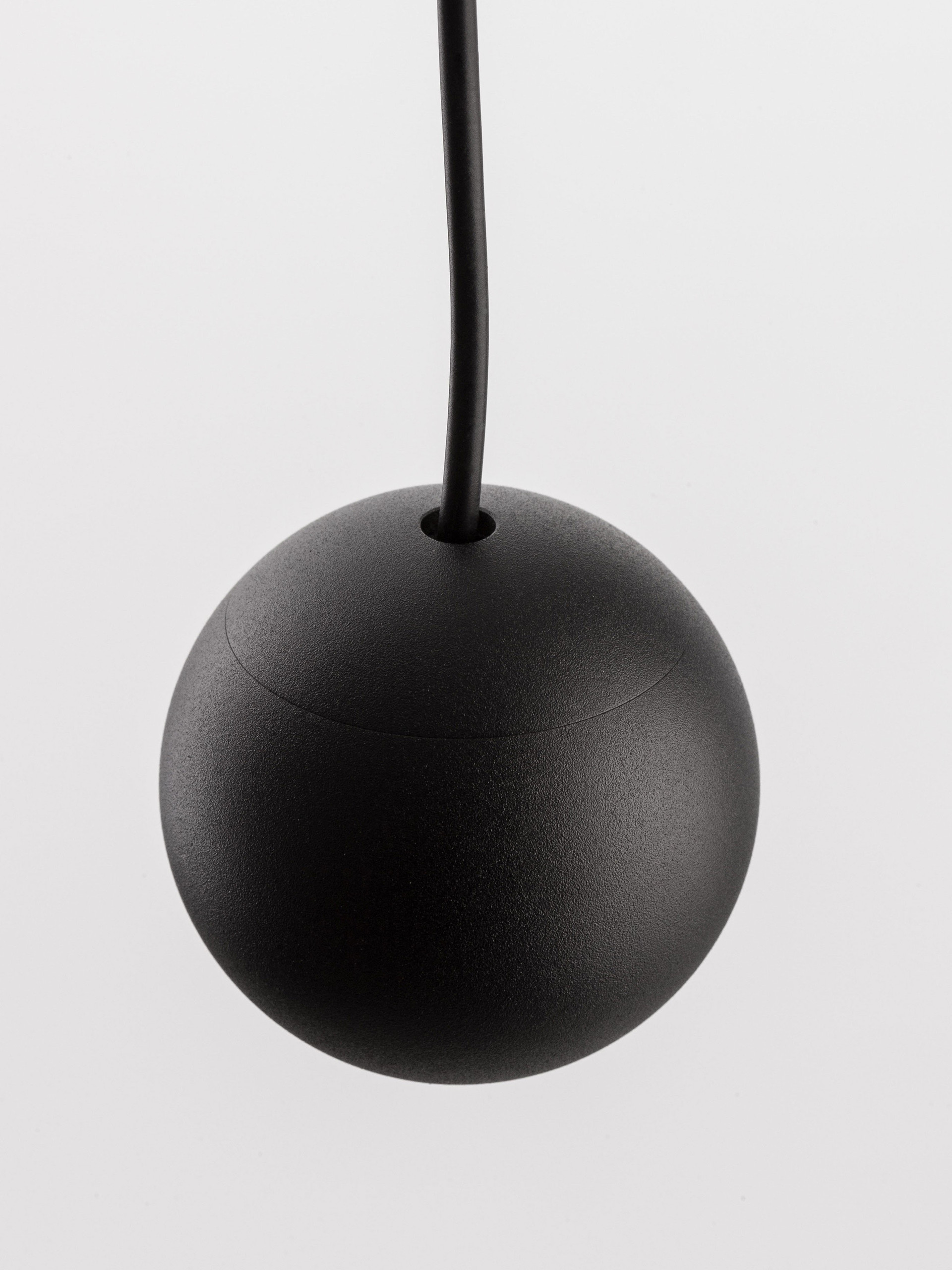 NOCCI | H 158 D 5 cm | 4 W | 3000 K | 290 lm | IP20 | Black | Aluminum