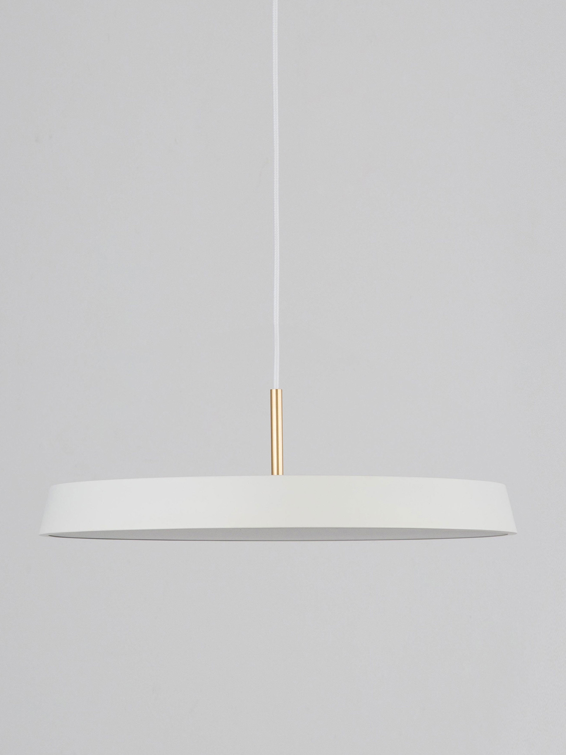 VETRO | H 130 D 50 cm | 37 W | 3000 K | 2590 lm | IP20 | White | Aluminum/Acrylic