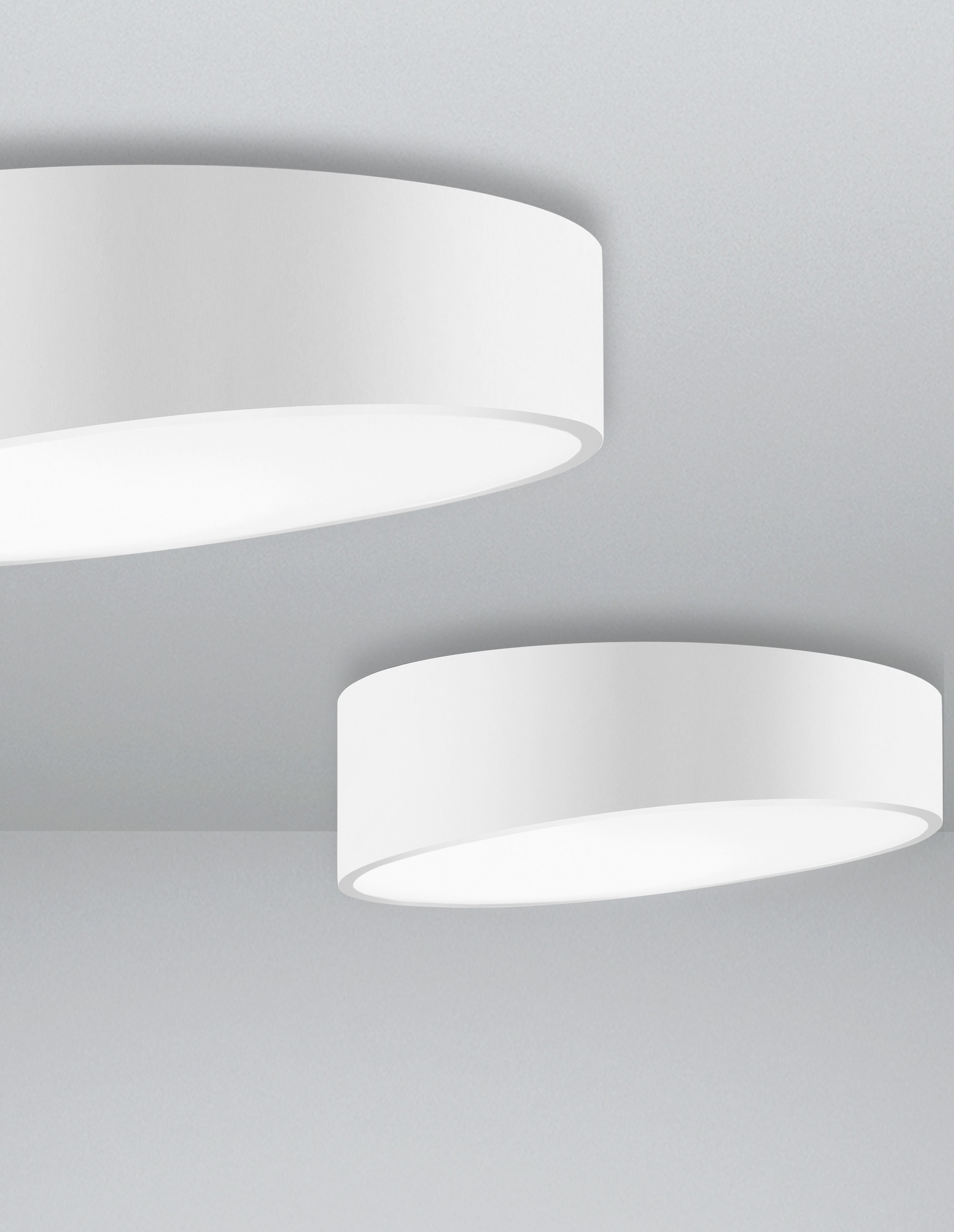MAGGIO | H 12 D 40 cm | 24 W | 3000 K | 2280 lm | IP20 | White | Aluminum/Acrylic