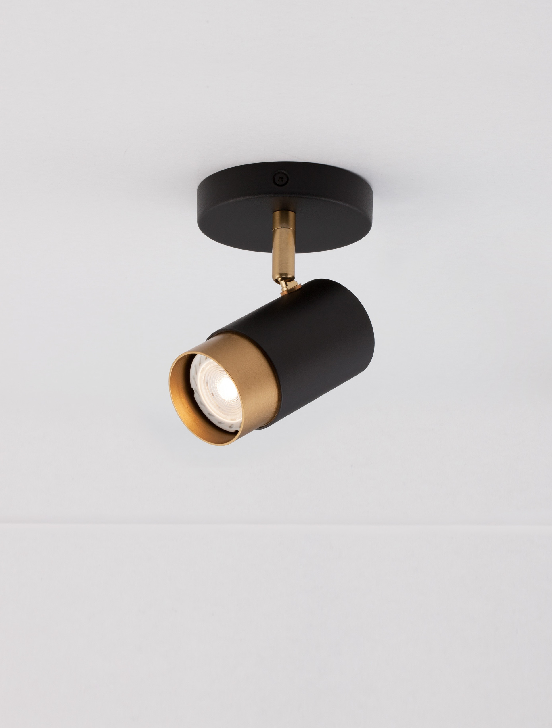 POGNO | H 14 D 5.4 cm | 10 W | IP20 | Black/Gold | Aluminum