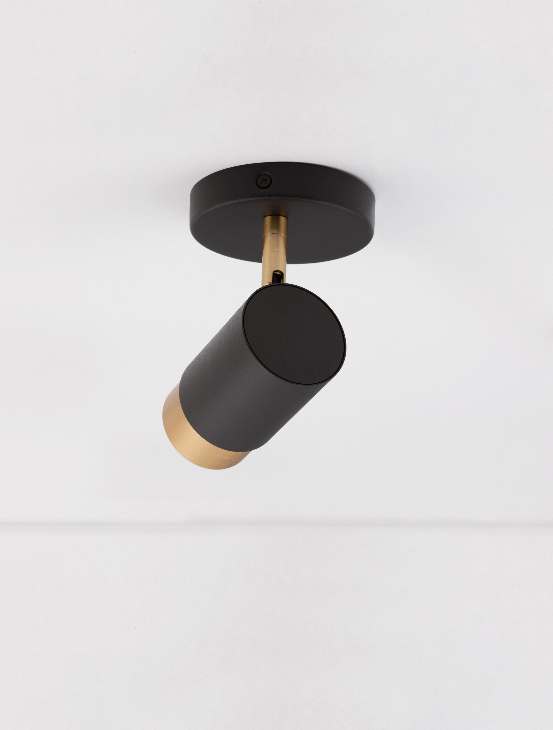 POGNO | H 14 D 5.4 cm | 10 W | IP20 | Black/Gold | Aluminum