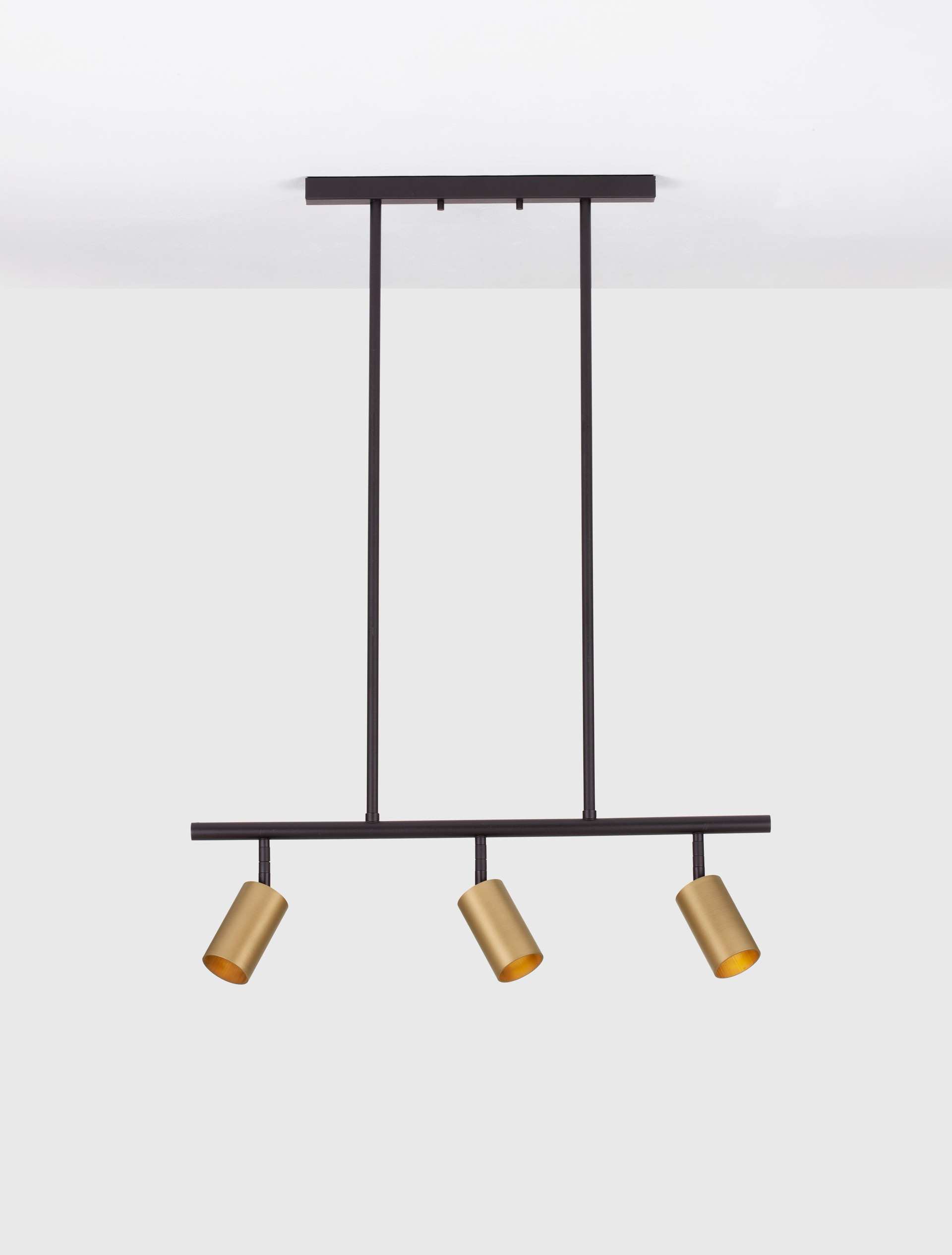 POGNO | L 72 H 87.5 cm | 30 W | IP20 | Black/Gold | Aluminum