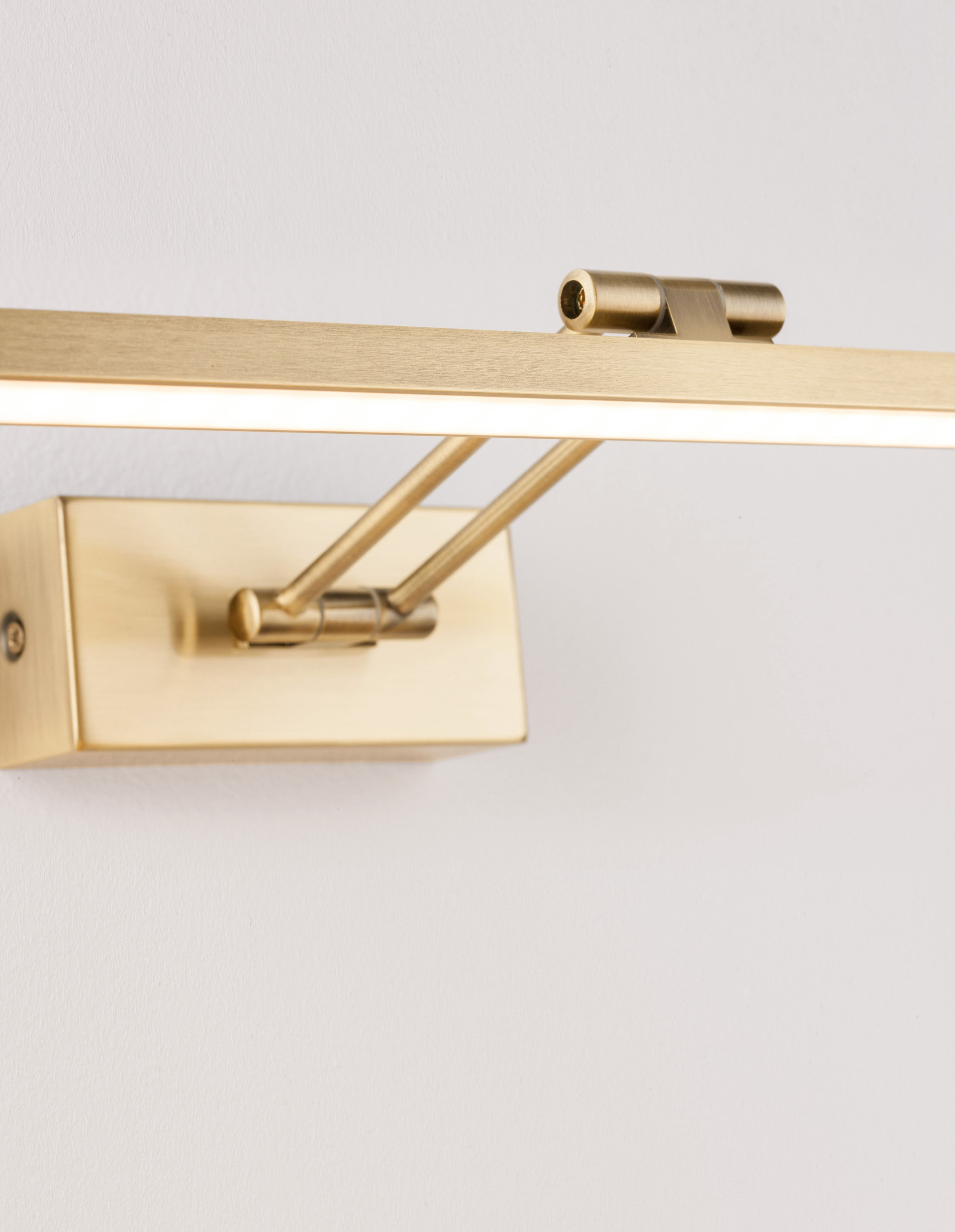 MARNELL | L 37.6 W 20.5 H 5.5 cm | 12 W | 3000 K | 801 lm | IP20 | Brass | Metal/Acrylic