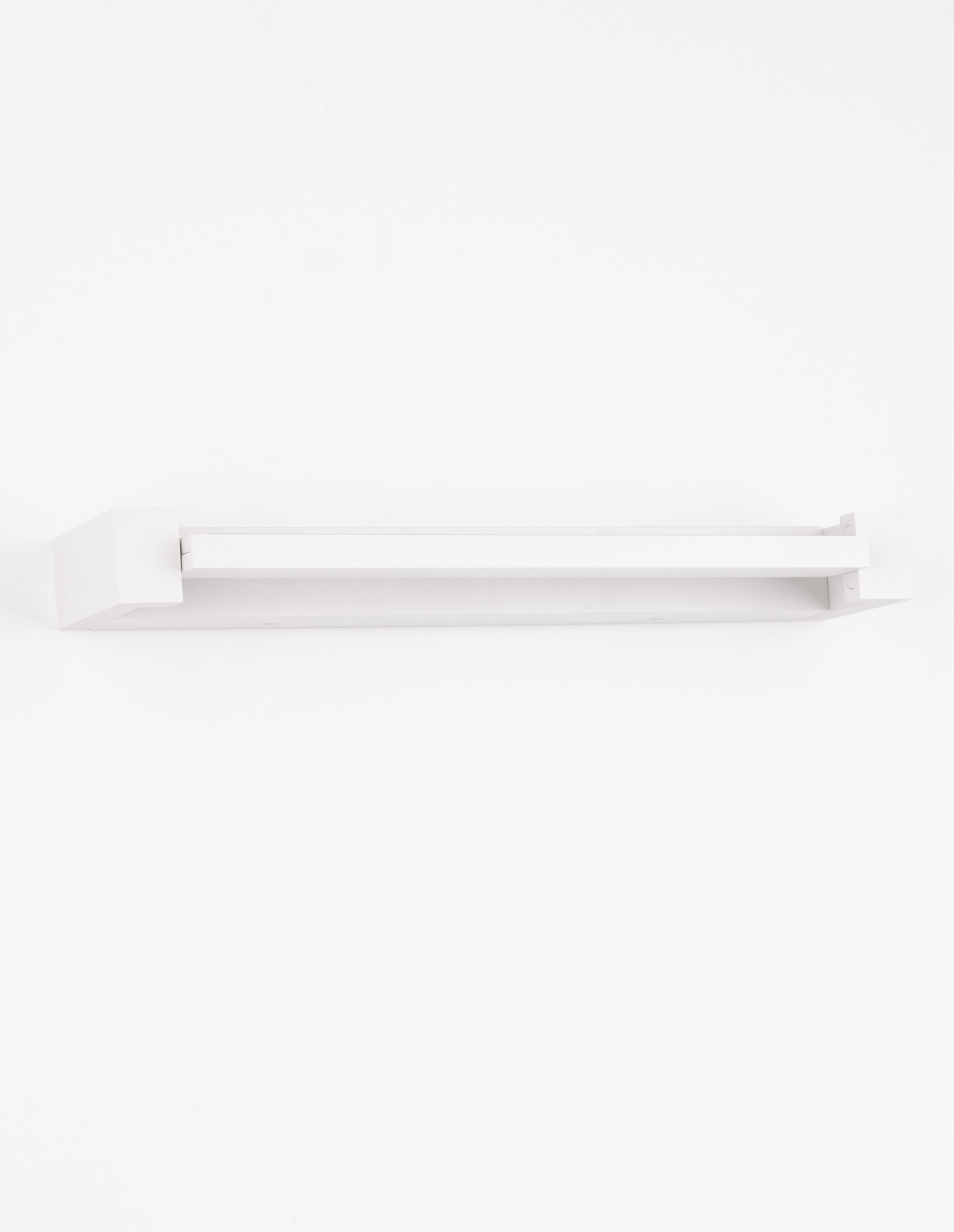 LINE | L 40 W 9 H 4.2 cm | 12 W | 3000 K | 901 lm | IP20 | Λευκό | Αλουμίνιο/Ακρυλικό