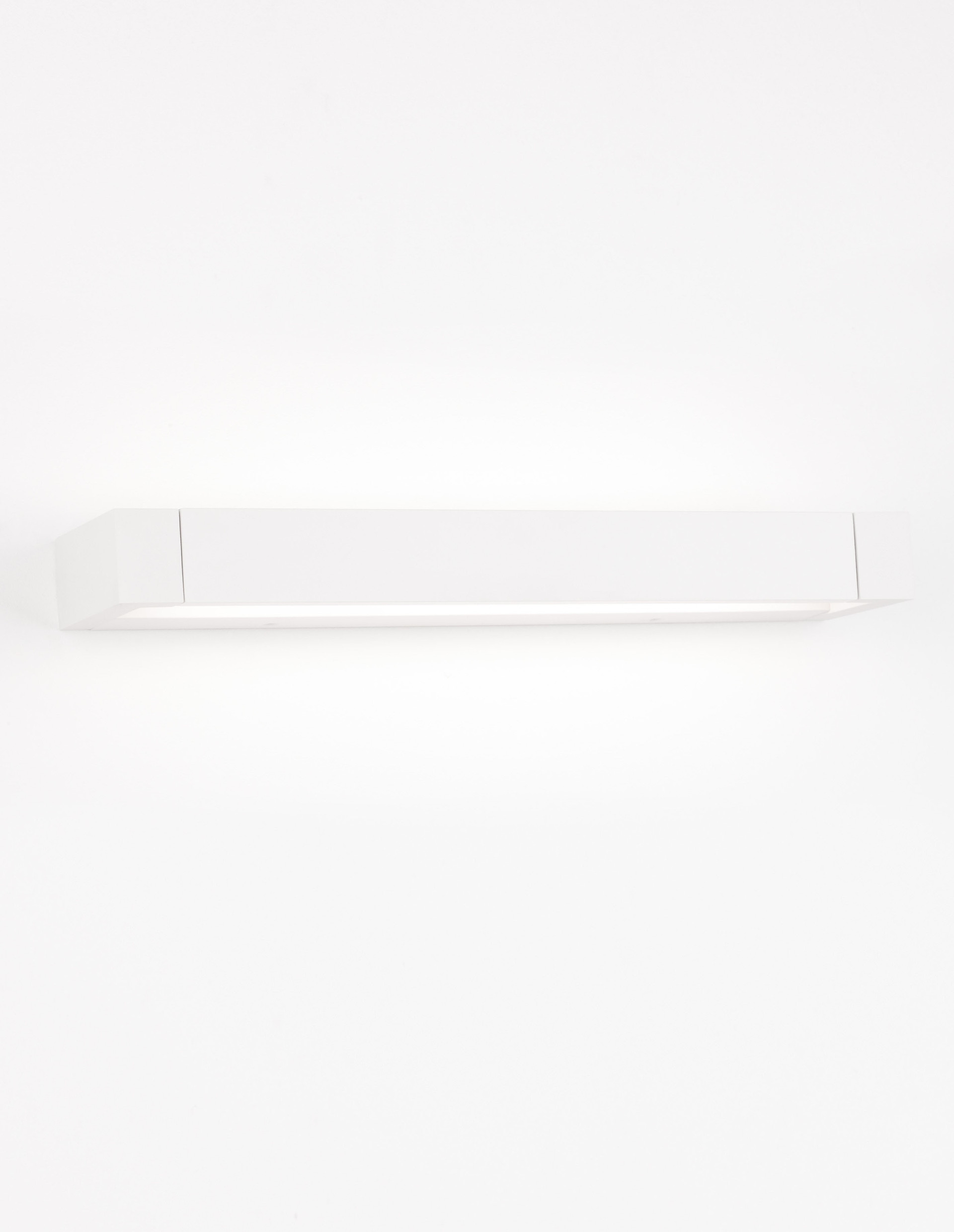 LINE | L 40 W 9 H 4.2 cm | 12 W | 3000 K | 901 lm | IP20 | Λευκό | Αλουμίνιο/Ακρυλικό