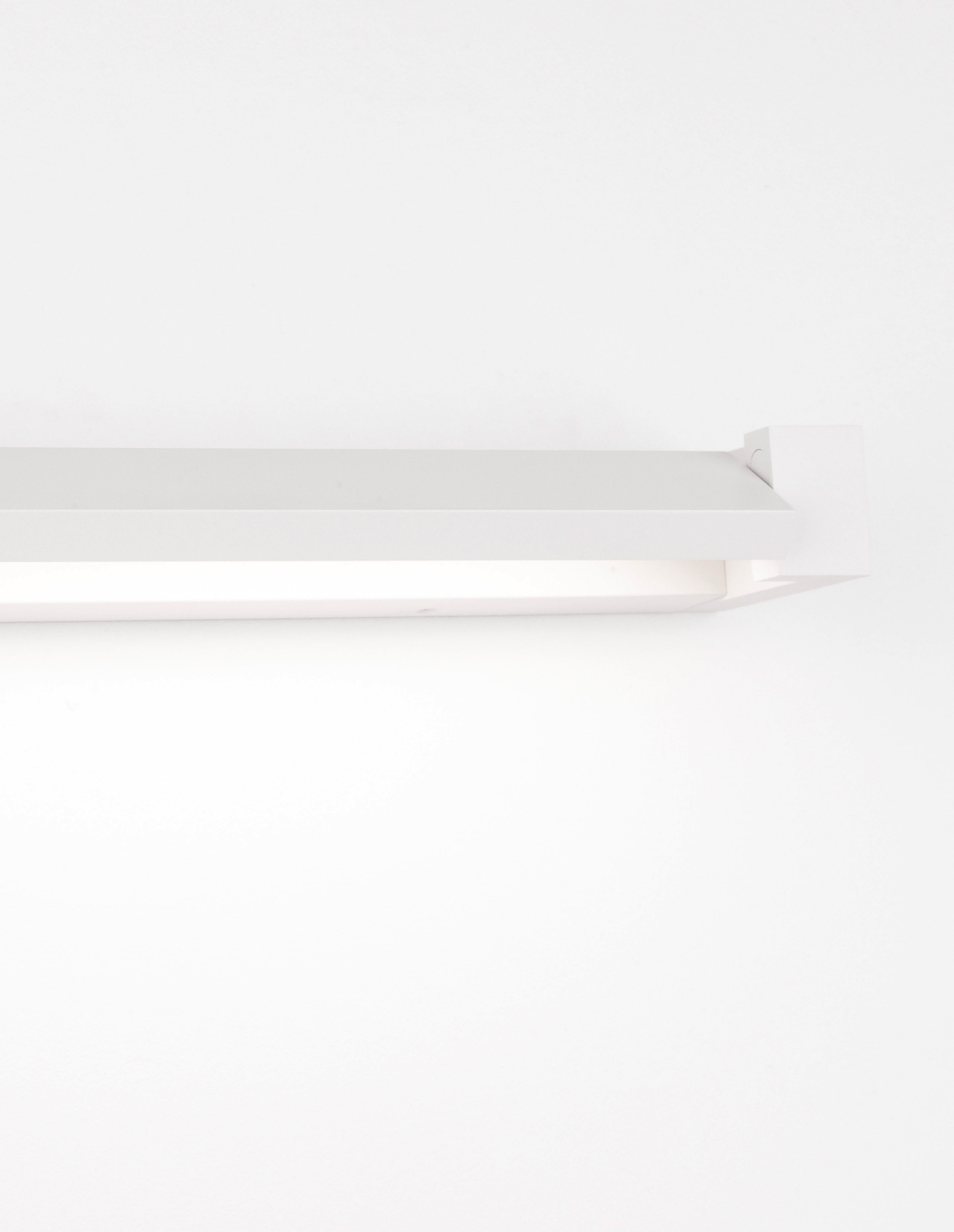 LINE | L 40 W 9 H 4.2 cm | 12 W | 3000 K | 901 lm | IP20 | Λευκό | Αλουμίνιο/Ακρυλικό