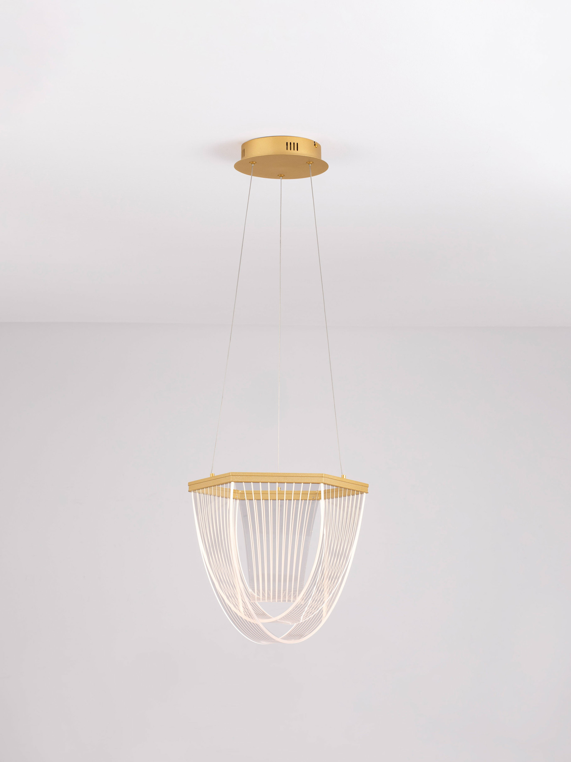 VALENTIN | H 120 D 35 cm | 20 W | 3000 K | 1395 lm | IP20 | Oro | Alluminio/Acrilico