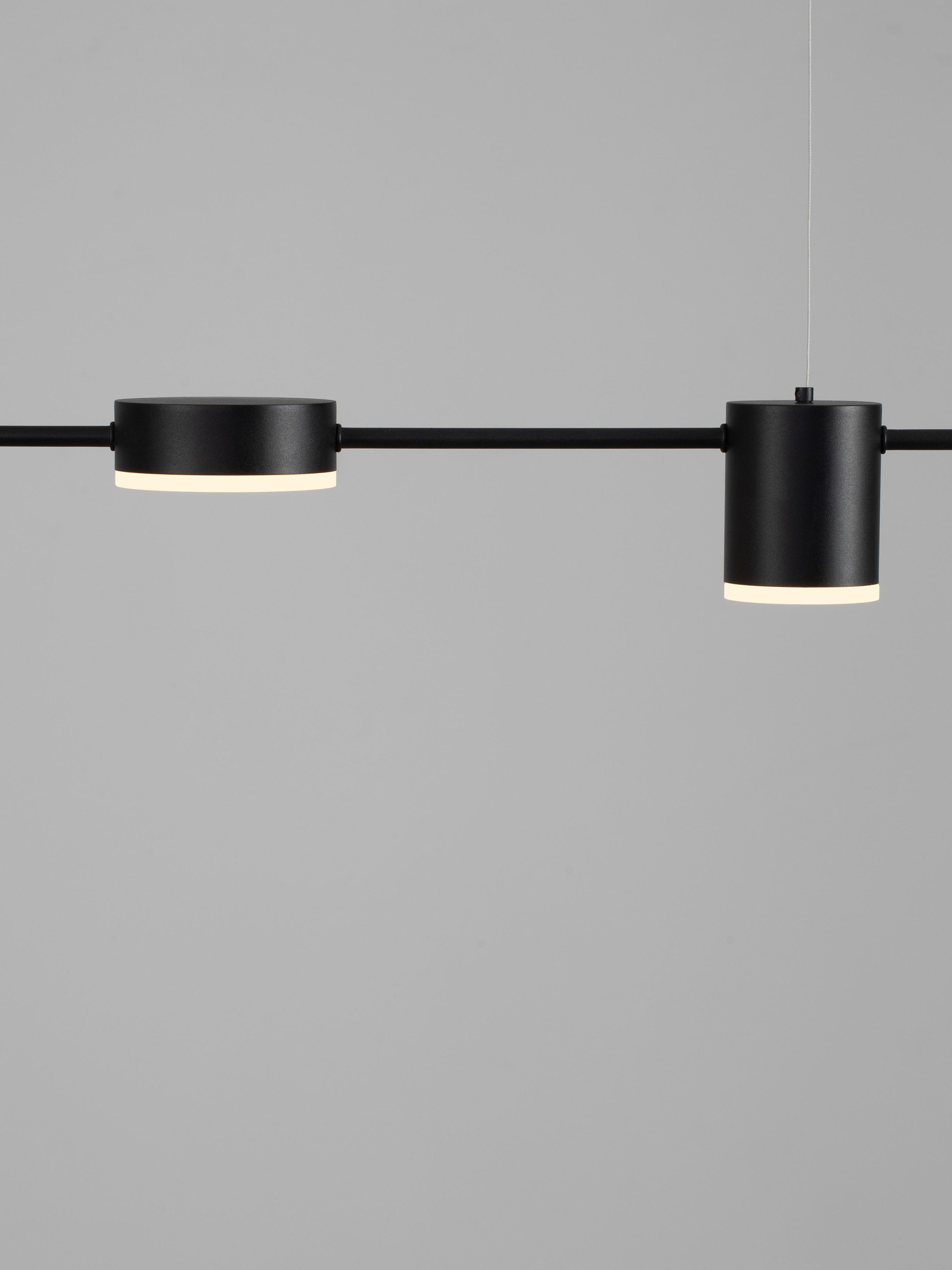 RIAZ | L 150 W 10 H 120 cm | 29 W | 3000/2700/4000 K | 1418 lm | IP20 | Black | Aluminum/Acrylic