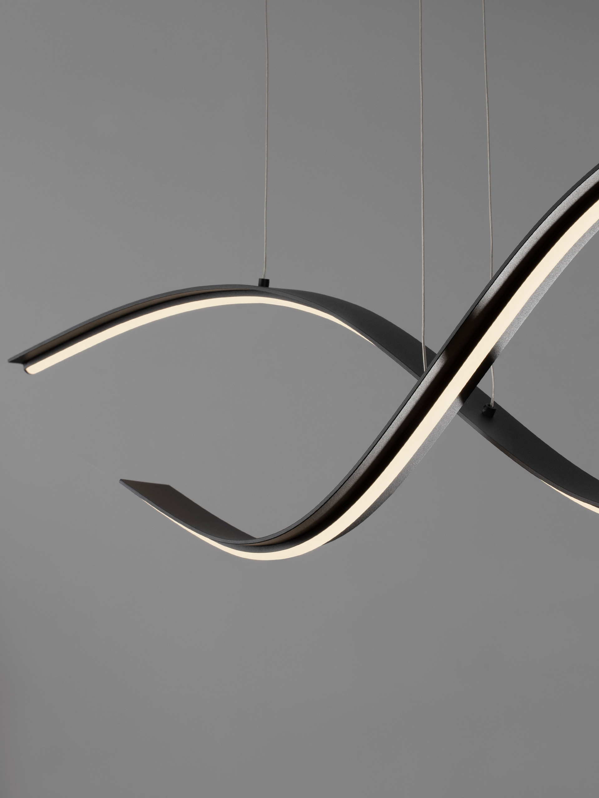 BRIO | L 115 W 8 H 120 cm | 27 W | 3000/2700/4000 K | 1145 lm | IP20 | Black | Aluminum/Acrylic