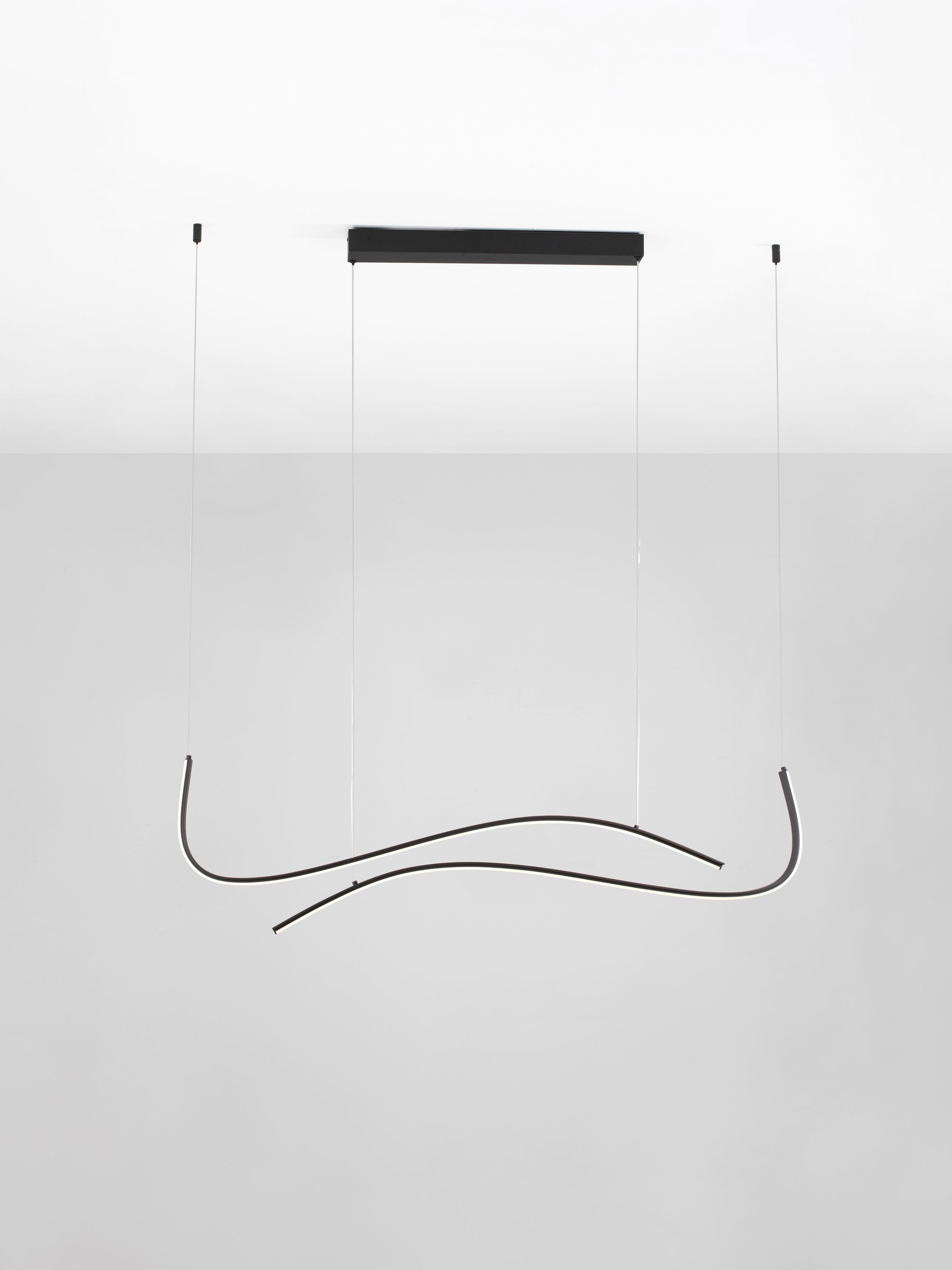 BRIO | L 104 W 8 H 120 cm | 27 W | 3000/2700/4000 K | 1203 lm | IP20 | Μαύρο | Αλουμίνιο/Ακρυλικό