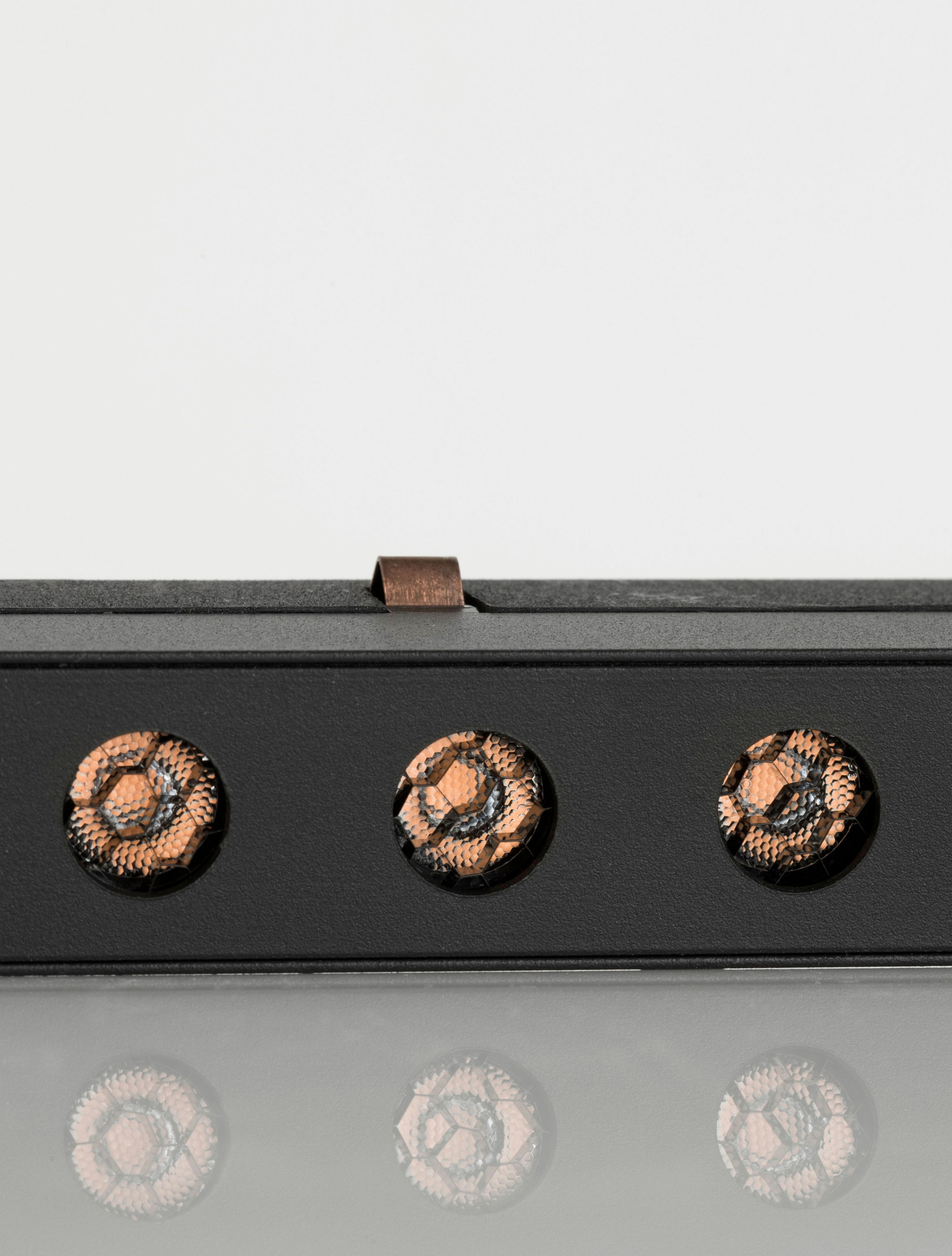 Planet Magnetic B30-13W-A35